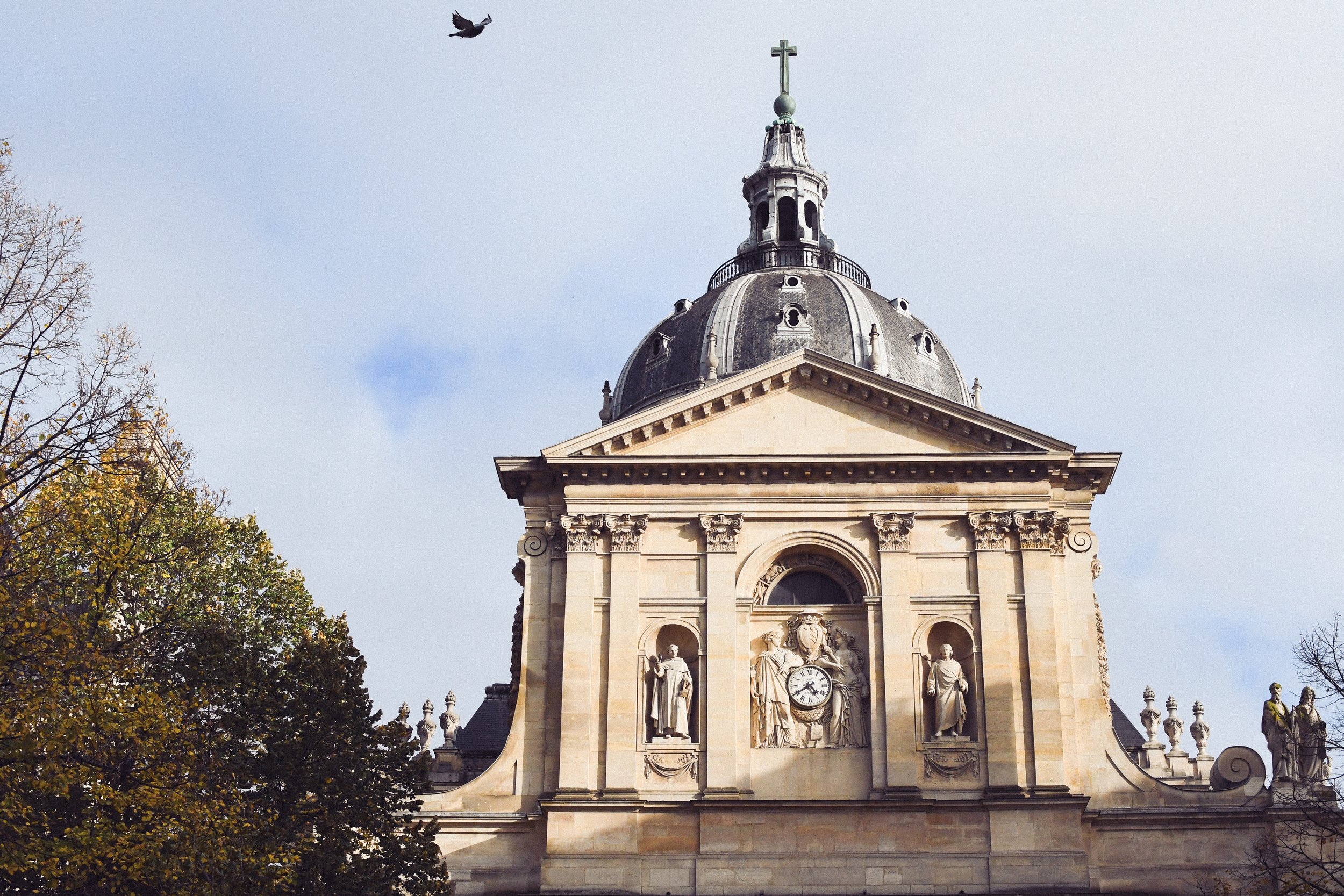 PARIS, FR