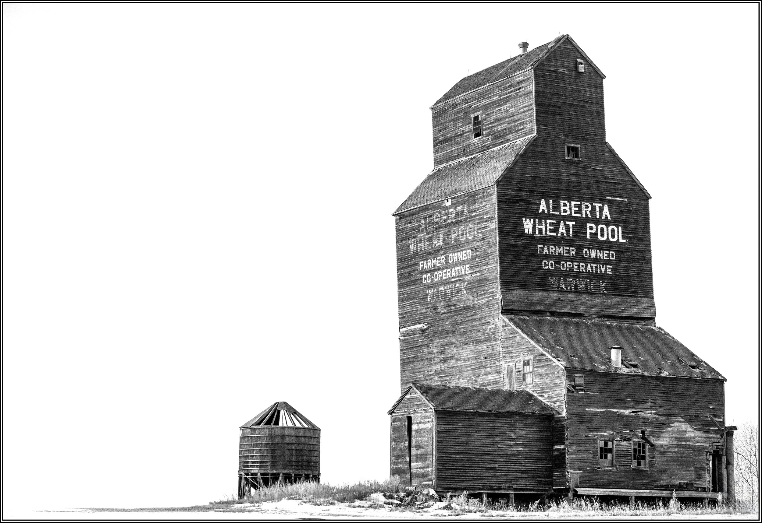grain elevator.jpg
