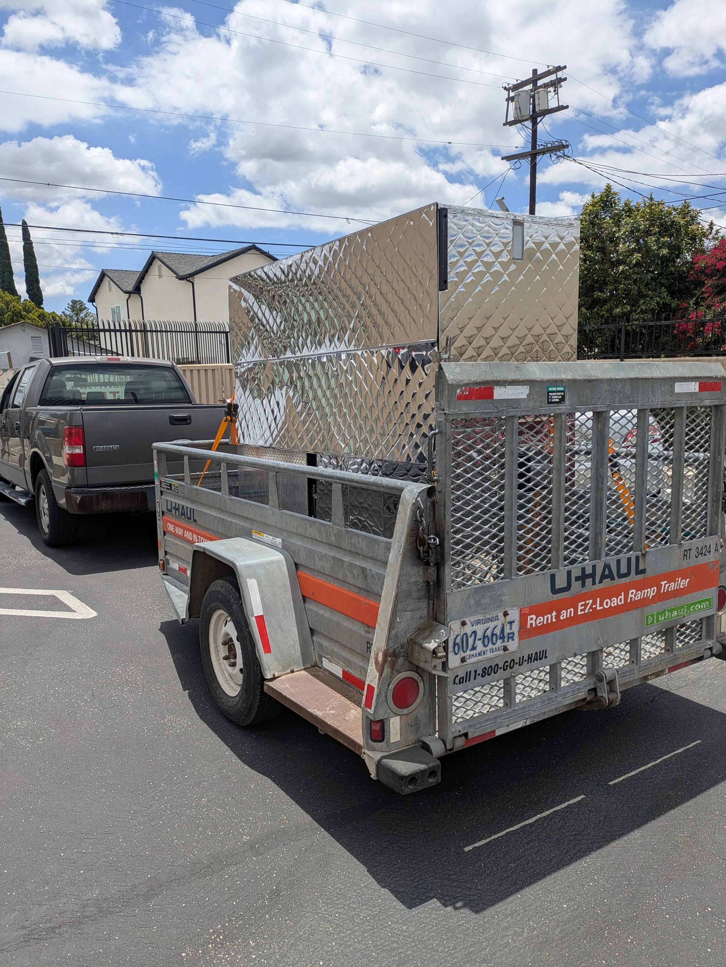 Tacos Manzano Receives Grill Cart to Expand Its Business