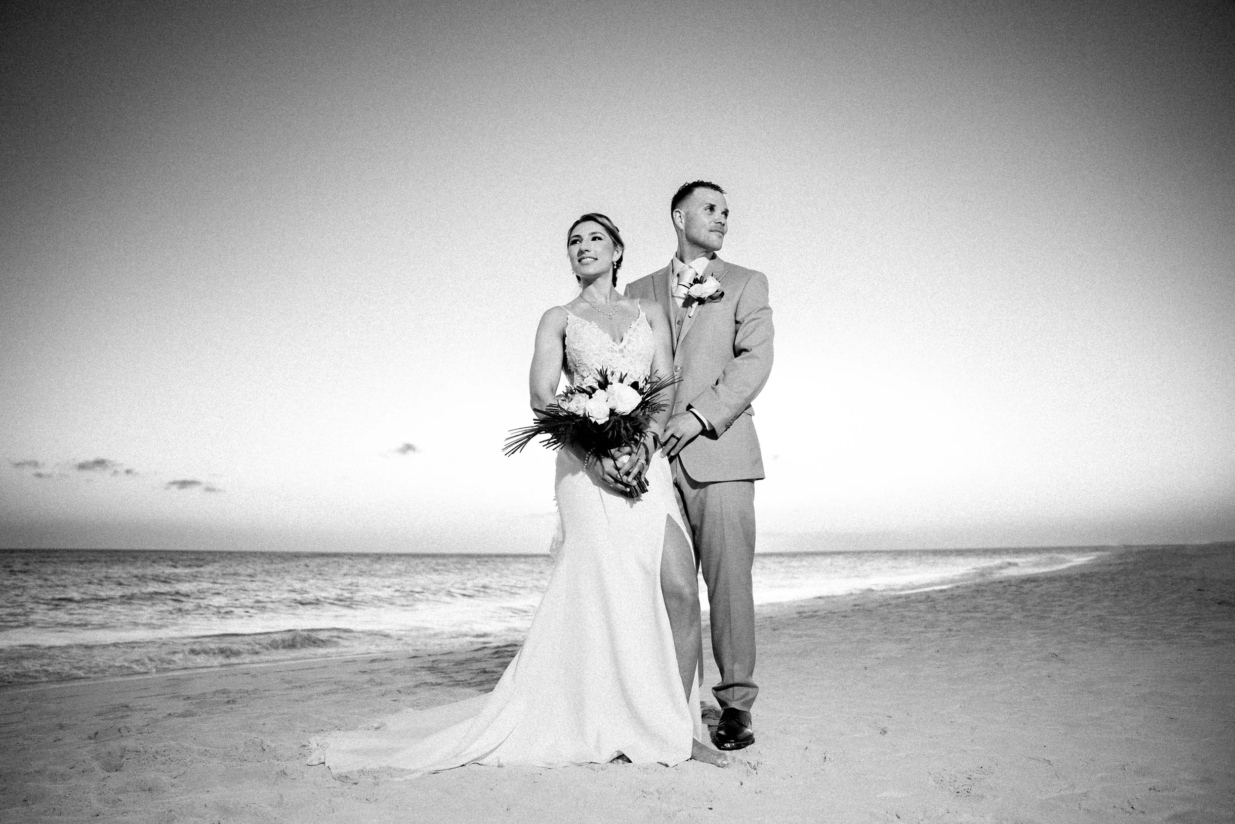 Kaitlyn&Stephen--3BW.jpg