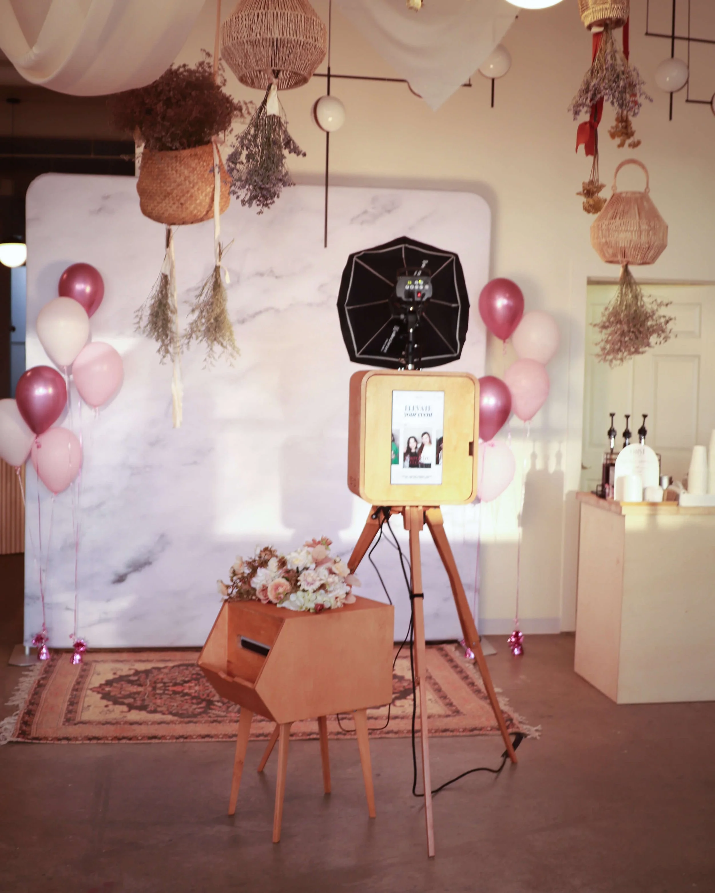 Edmonton's luxury photo booth provider | Soirée House