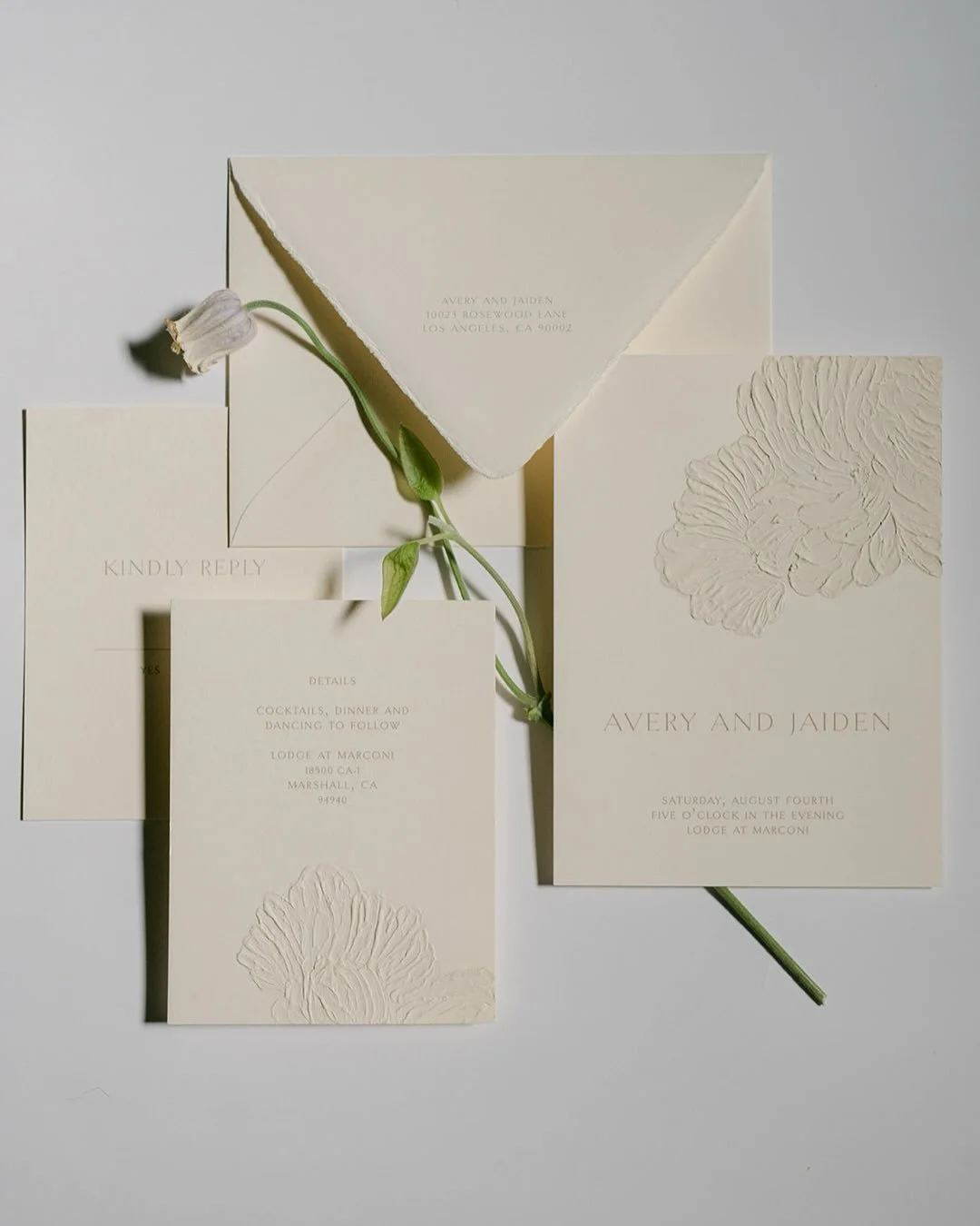 An artistic design approach inspired by the visuals of Domitilla Biondi&rsquo;s intricate paper carving technique. Grateful for @linenandpoppi who is always open to the art of exploration when it comes to wedding stationery!
