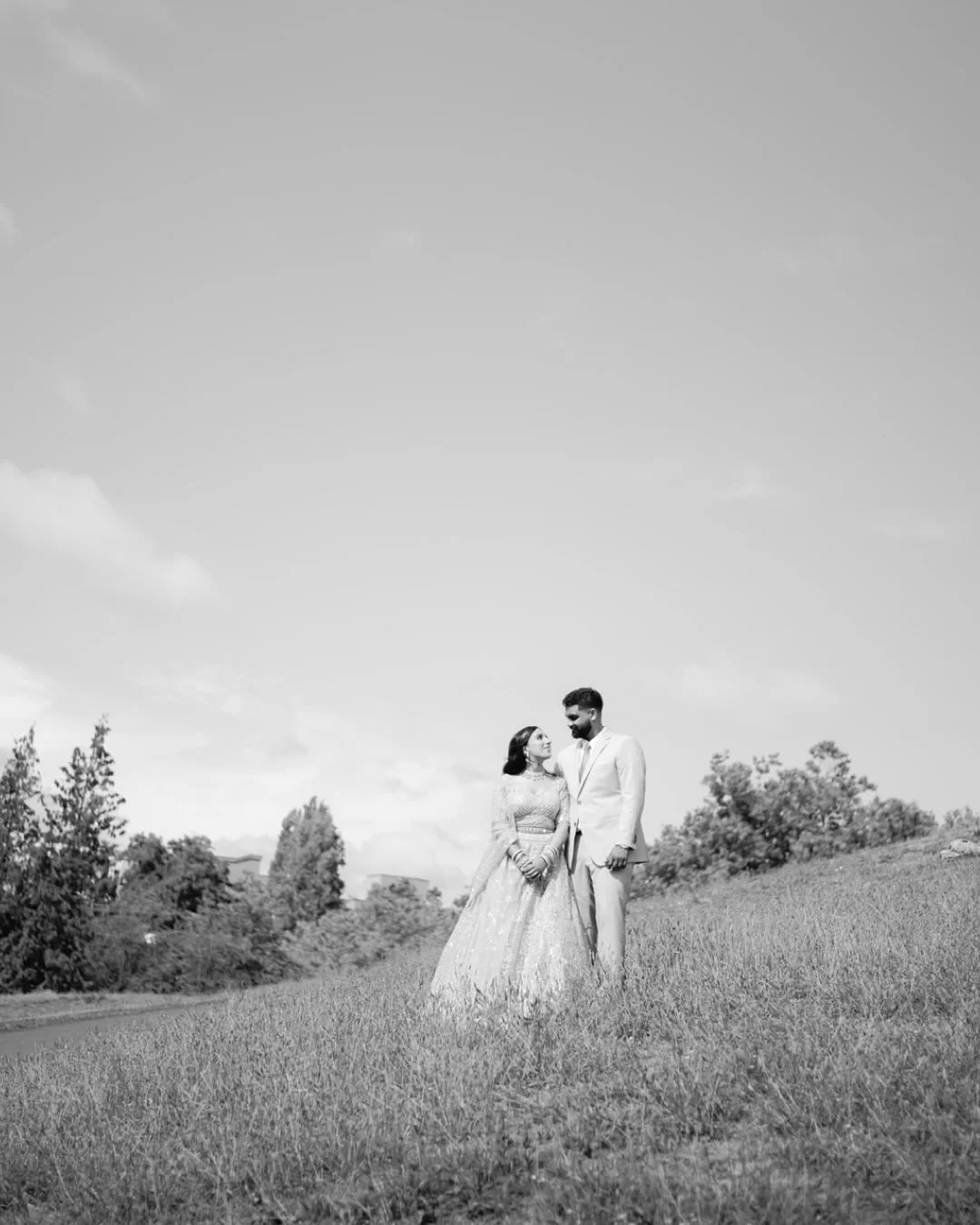 J + S&rsquo;s engagement was a beautiful blend of heritage and celebration honoring timeless traditions and brought to life by a vibrant @mehfil.band performance that paid homage to the rich tapestry of Punjabi music