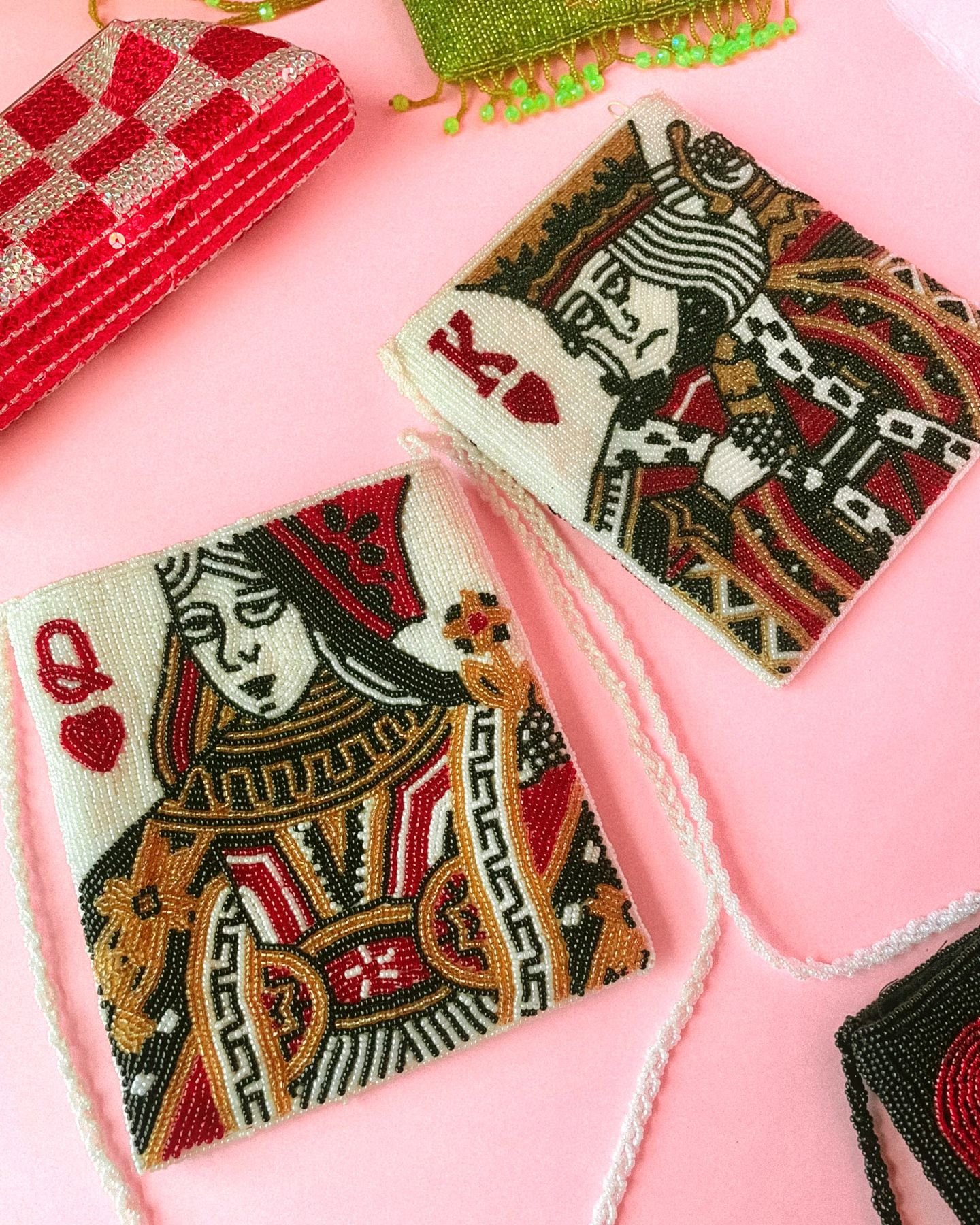 ❤️🖤 our latest vintage purse drop is officially live 🖤❤️