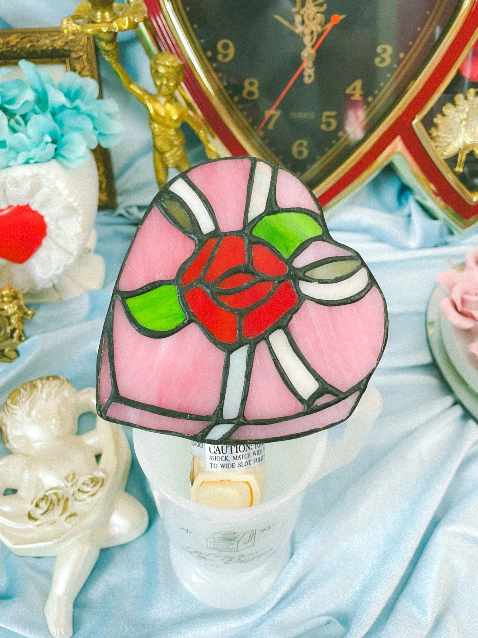 *NEW* stained slag glass heart candy box night light