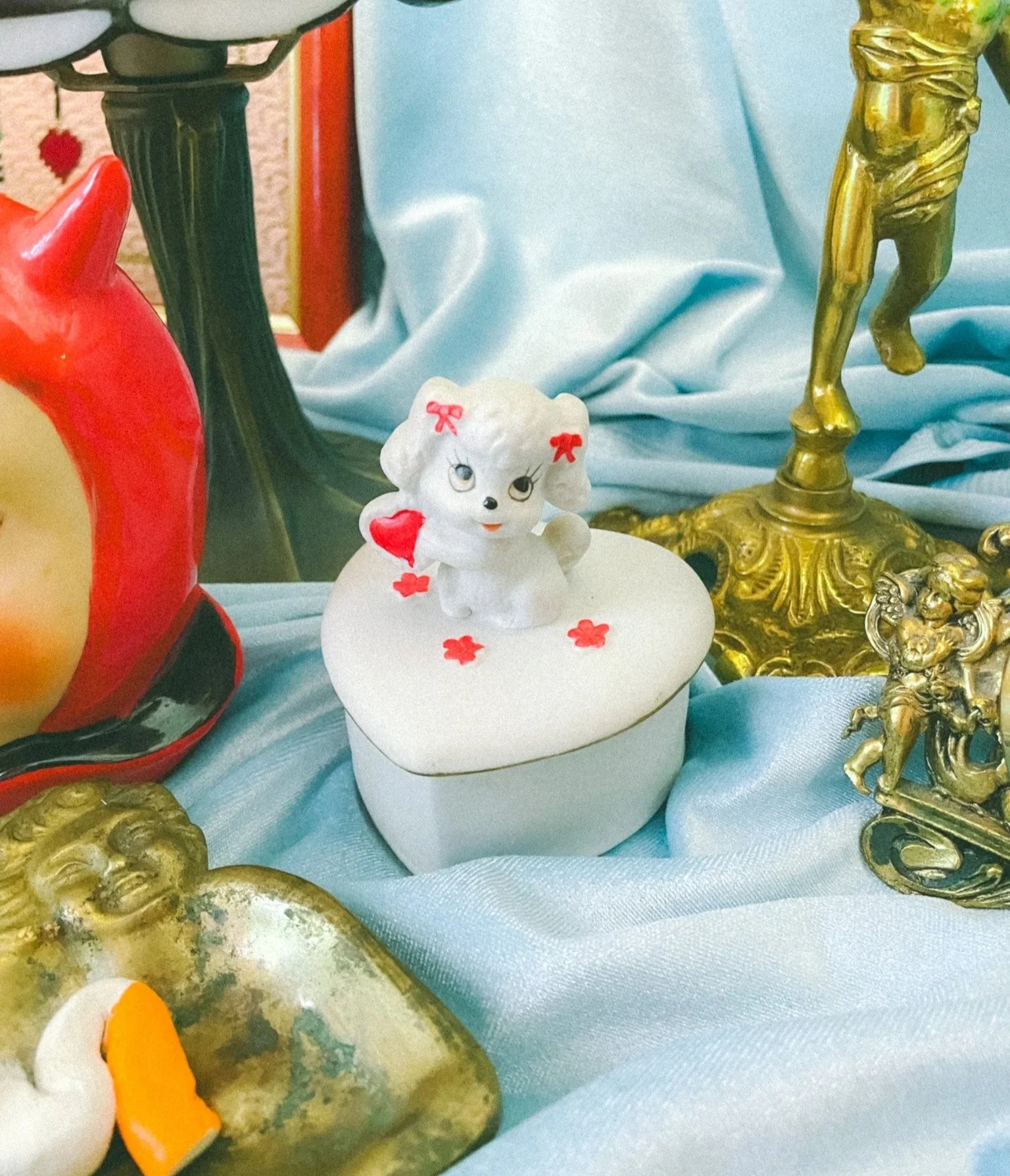 *NEW* porcelain poodle lidded trinket box