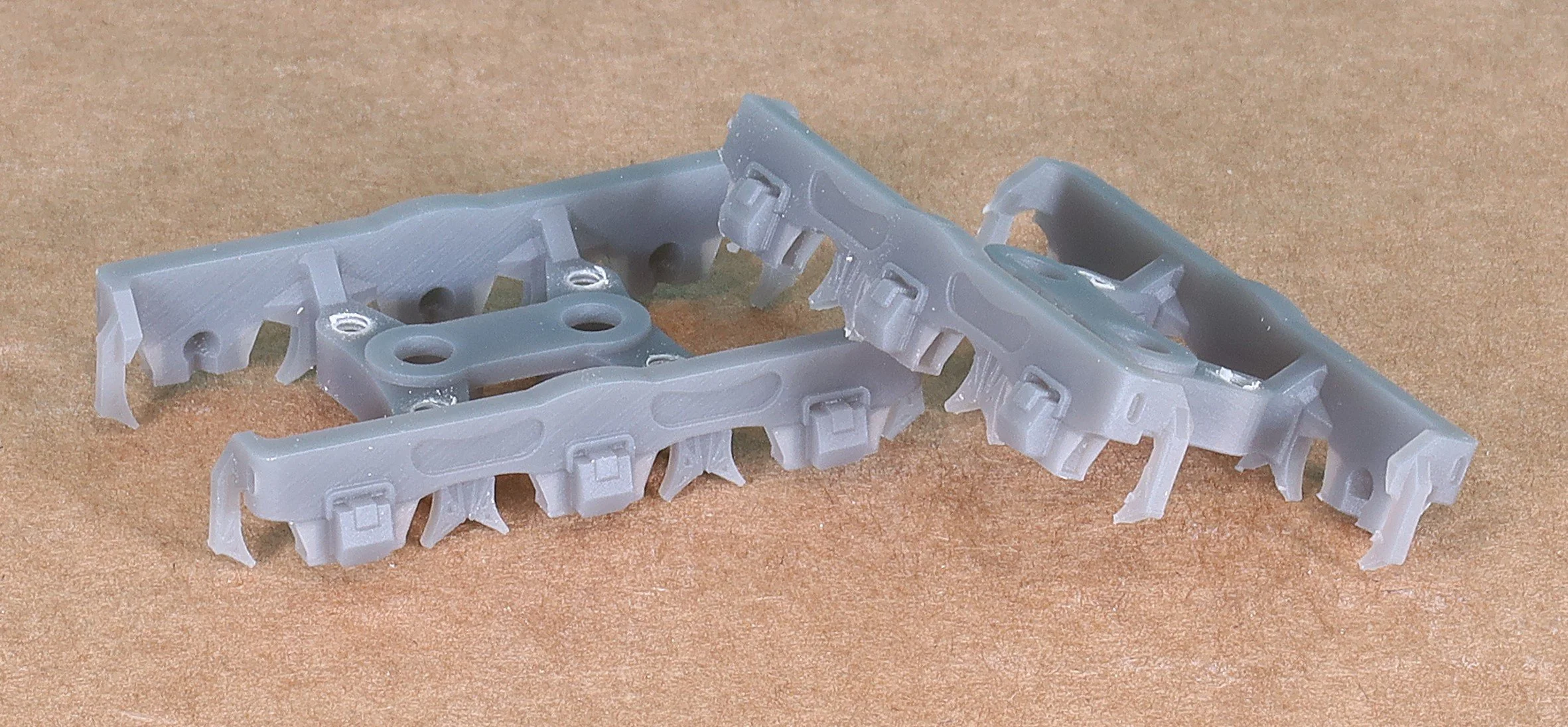 Grey GSC 3 Axle Truckframe Update.JPG
