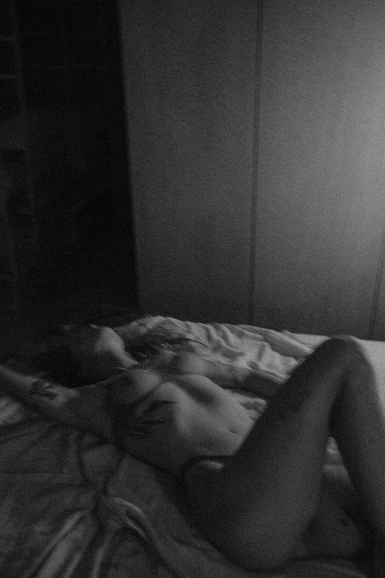 Boudoir-LIL-BW.jpg