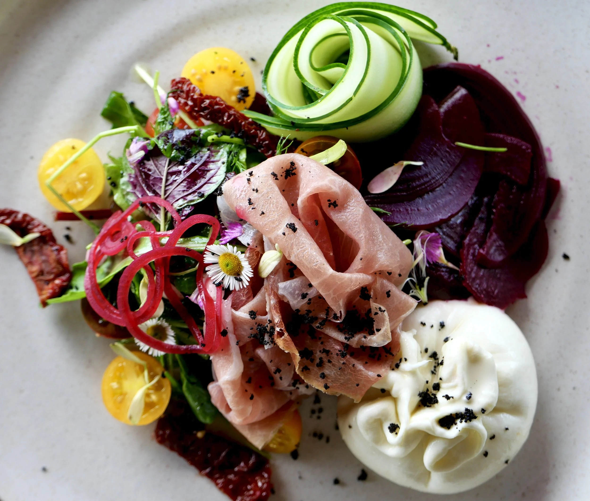 The best buratta salad