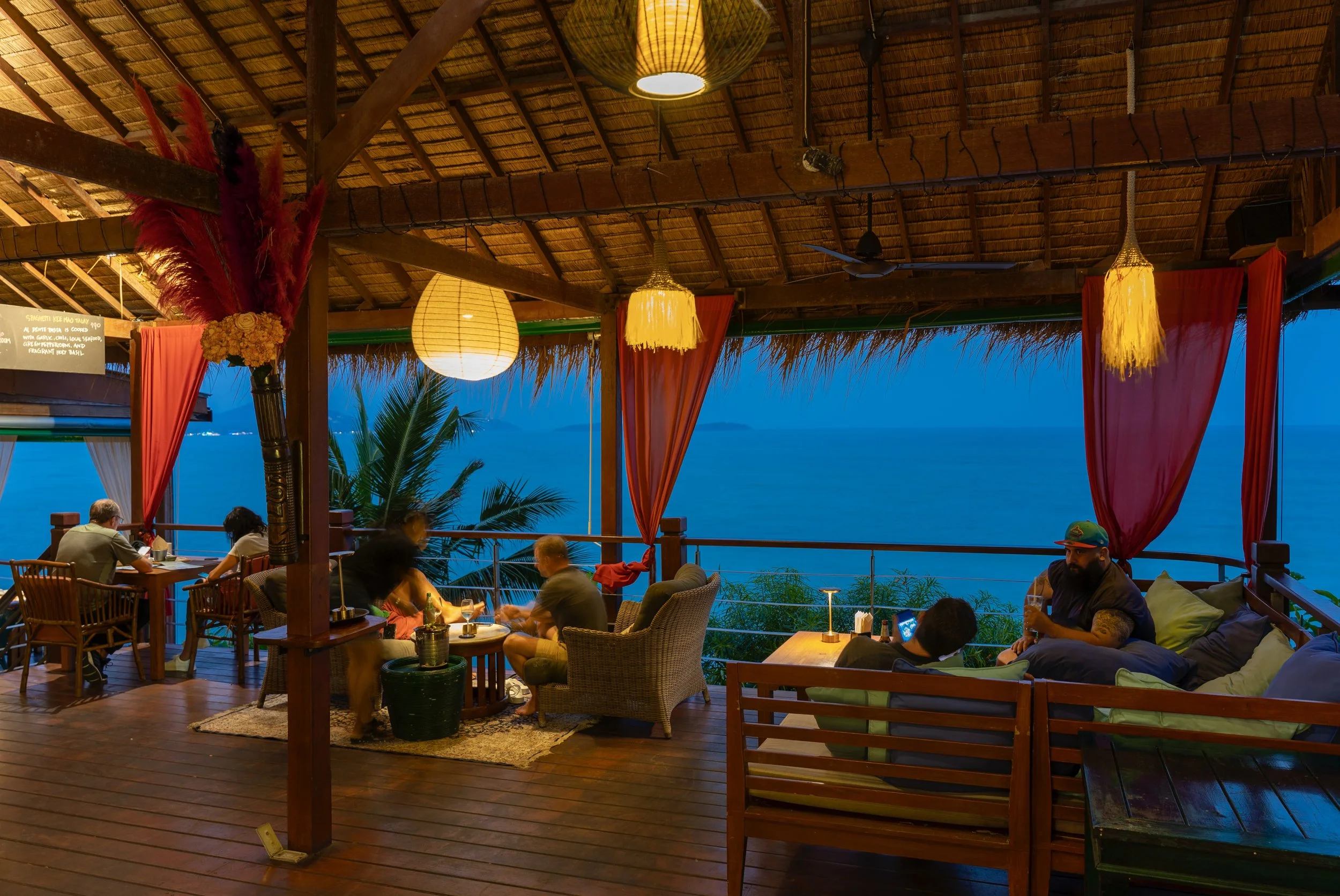 The Lounge