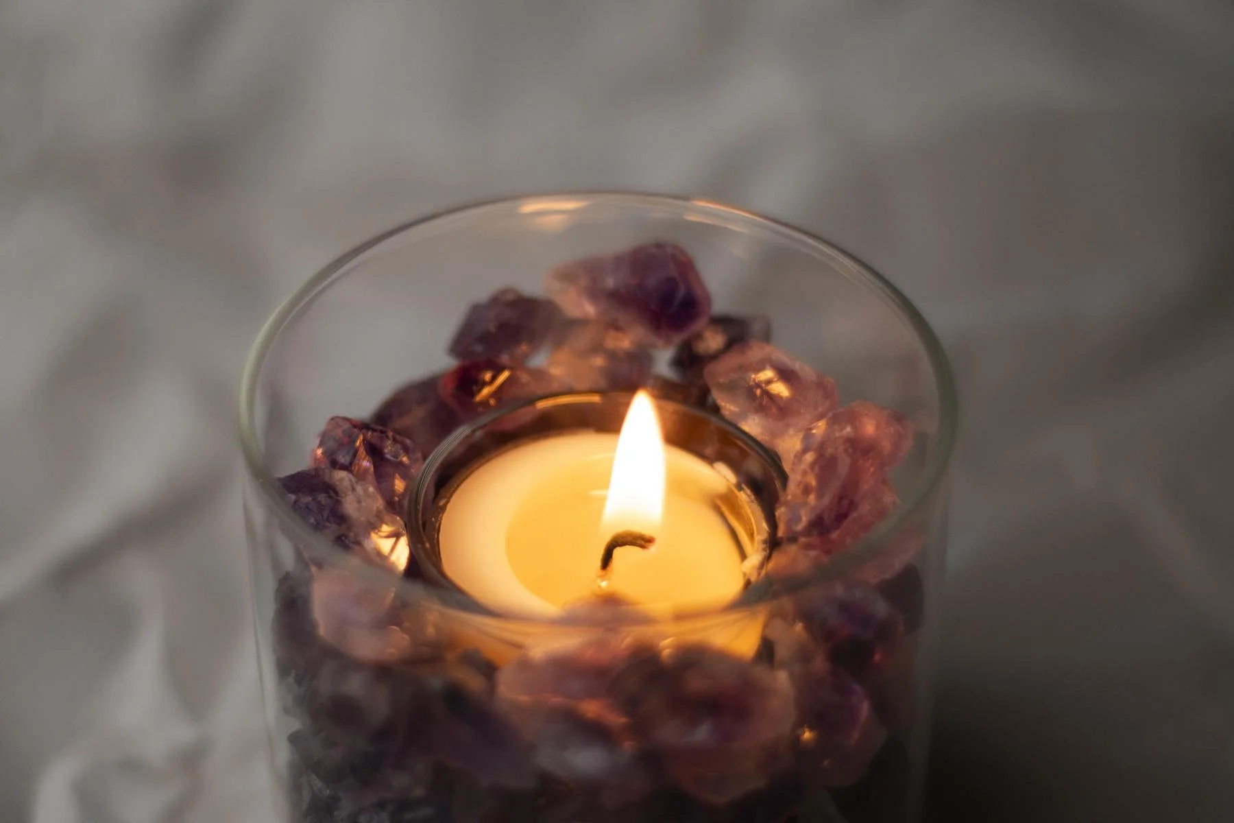 L'Illumine with Amethyst