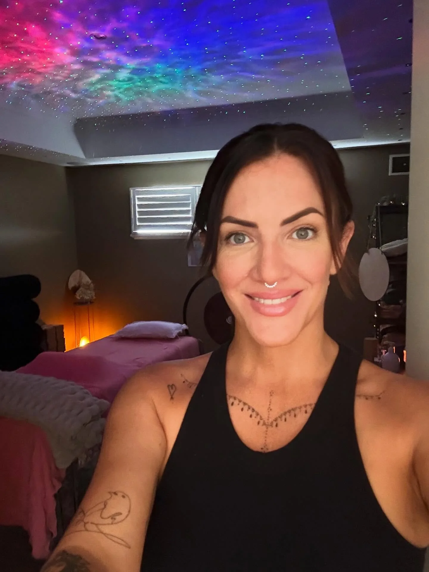 Feeling so excited to be opening my calendar for my first one-on-one sessions of the year 🌿

There&rsquo;s something really special about sitting with someone in that quiet, sacred space&hellip; witnessing their healing, their remembering, their sof