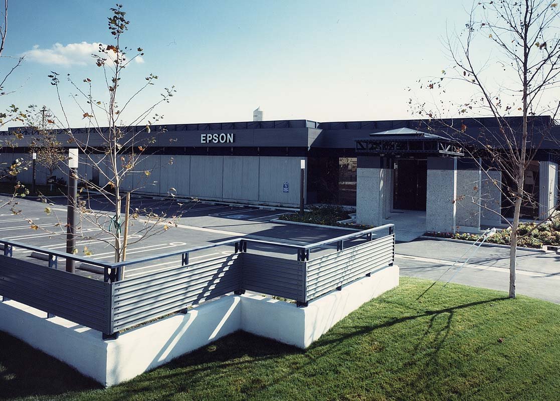 HOME_14.jpg