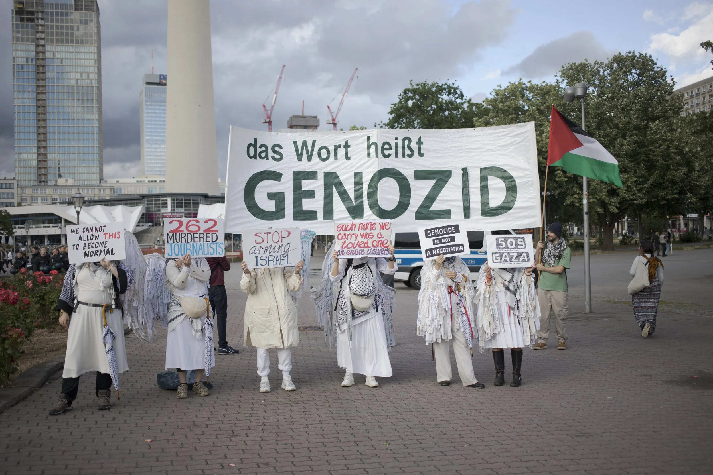 14.06.2026 Palestina Oplatz_ZairaBiagini-26.jpg