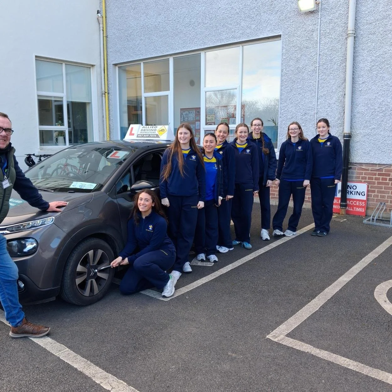 Well done to all our TY students who took part in Driving School today! 🚗👏
They learned important skills including car controls, safety checks, driver responsibilities and the rules of the road. The highlight of the day was putting all that knowled