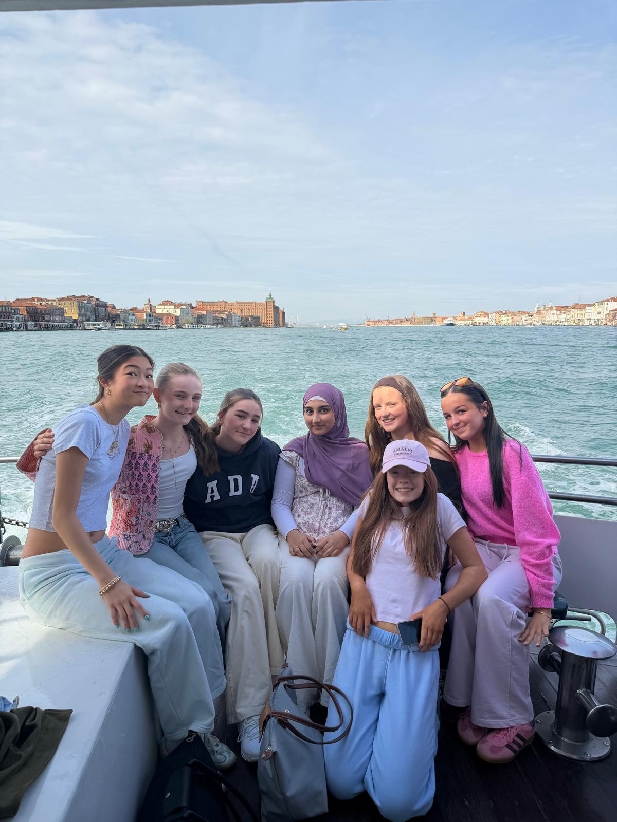 Day 2 of the 2nd &amp; 3rd Year trip to Italy 🇮🇹 
Adventures in Venice - walking tour &amp; Murano glass blowing demonstration