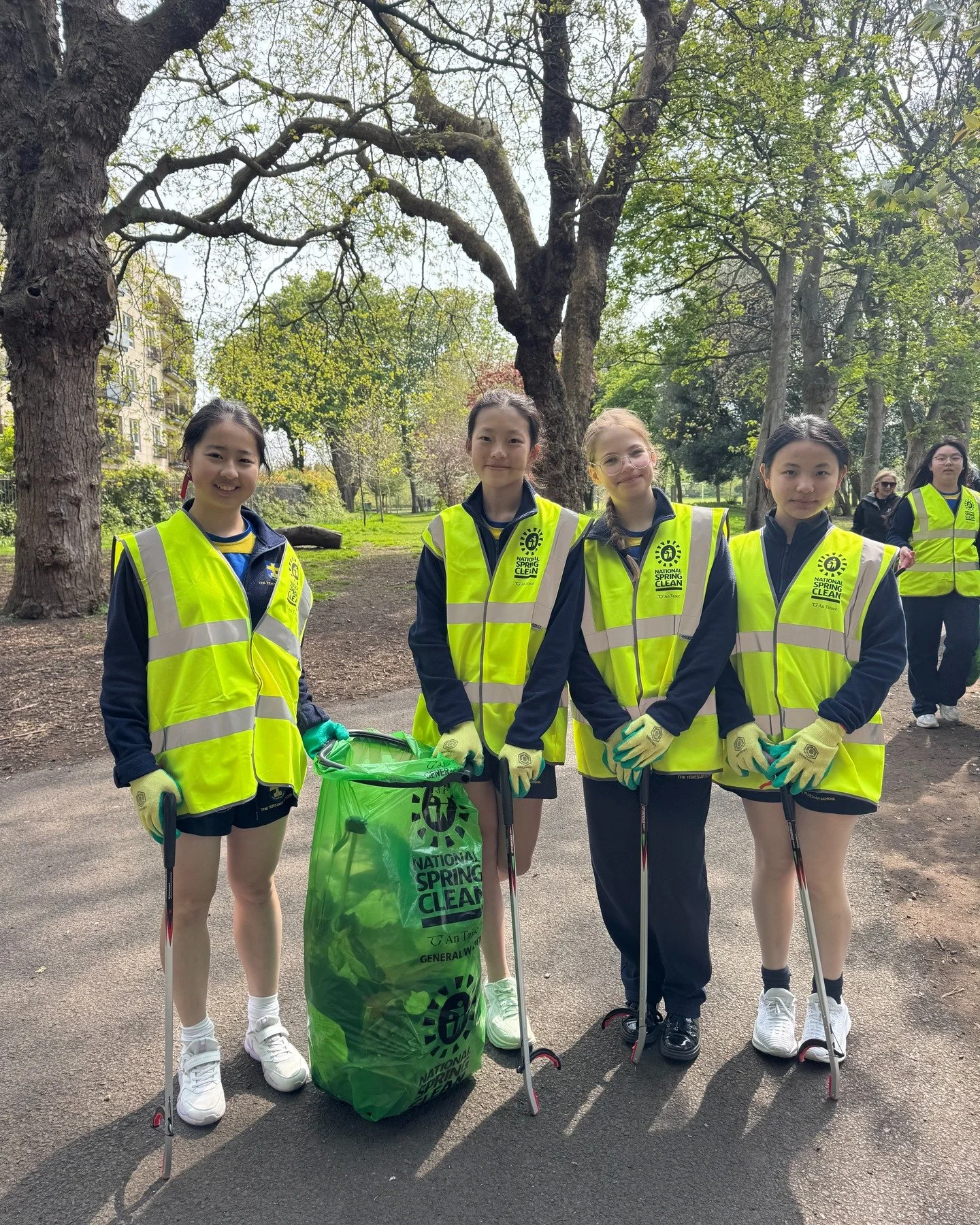 Well done to the 2nd Years who took part in a Spring Clean in Herbert Park and the public areas around the school. The Spring Clean was organised with National Spring Clean 2026, The Green Schools Committee and ties to the schools SSE goals too!