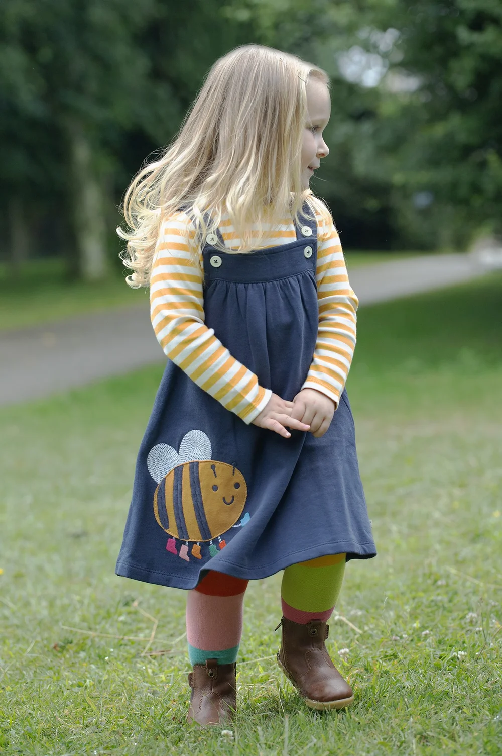 Buzzy Bee Outfit, FRUGI — Vibeling