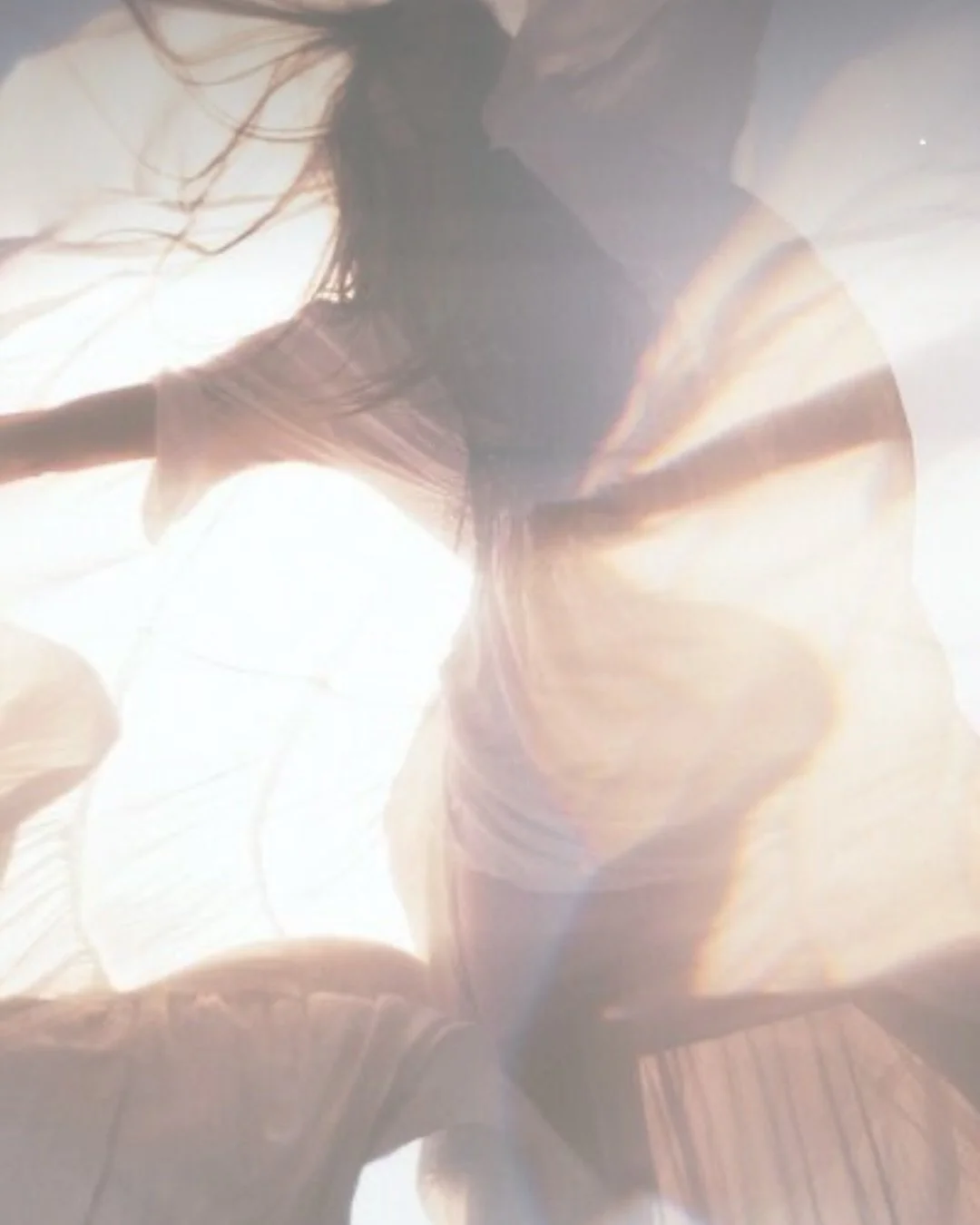 Is HOLISTIC still a woo woo?! ✨
Why?

Does your heartbeat only affect your heart, or something else as well? Perhaps other parts of the body?
Ever noticed it speeds up when you feel certain emotions?

🙏🦋

#biodynamiccraniosacraltherapy #craniosacra