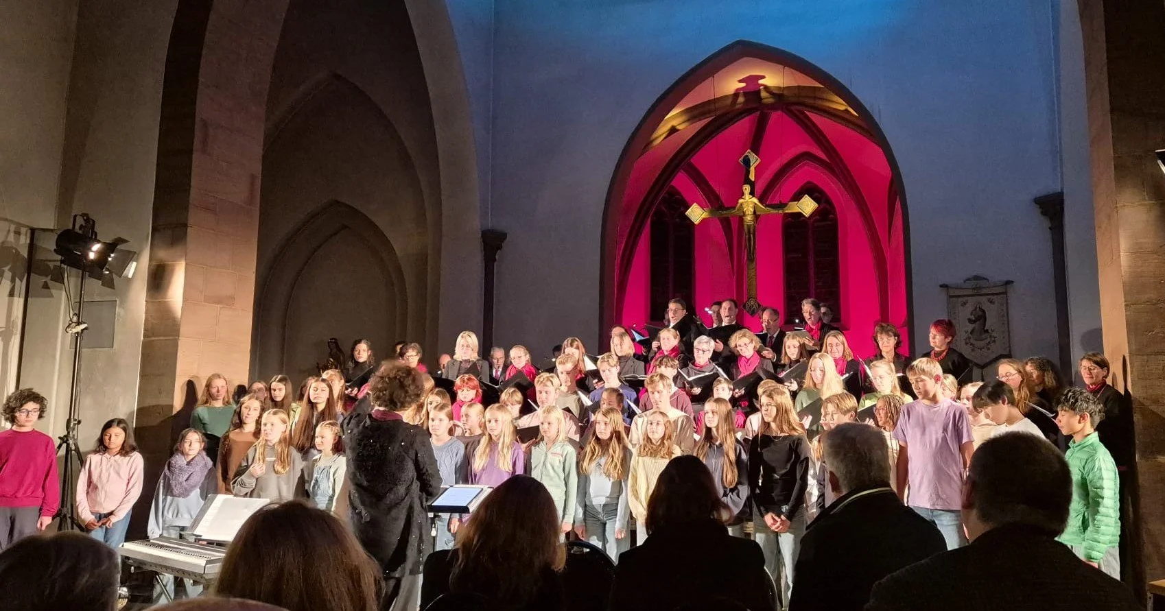 Mundi Renovatio 3Konzert Aschaffenburg.jpg