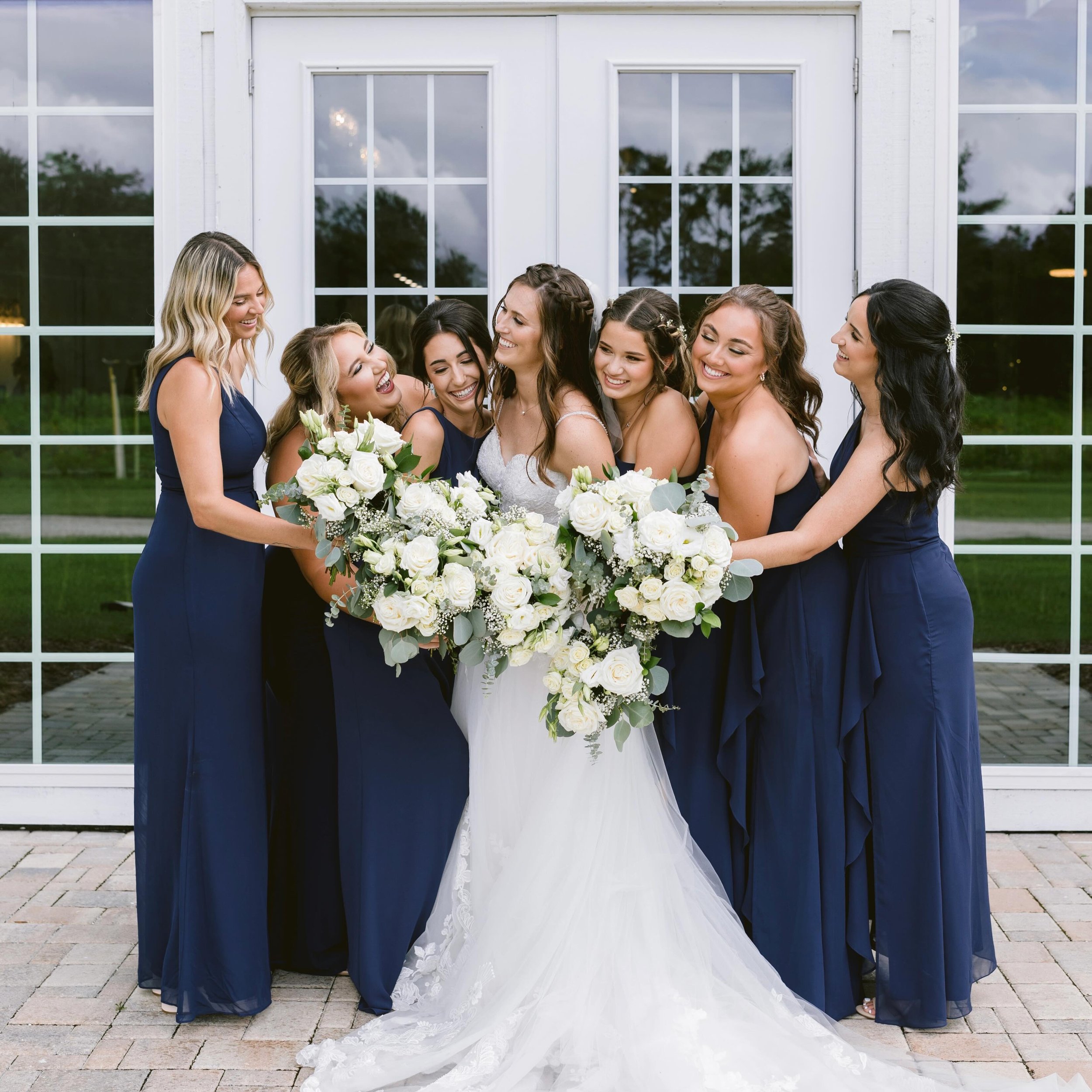 Apparently to some, choosing a song for a static post is annoying? Please let me know below if you prefer a song with my posts or silence. I'm ok with both 😅

#bridalparty
#weddinday 
#getmarried 
#floridaweddings 
#brides
#wedding 

Image from 2nd 