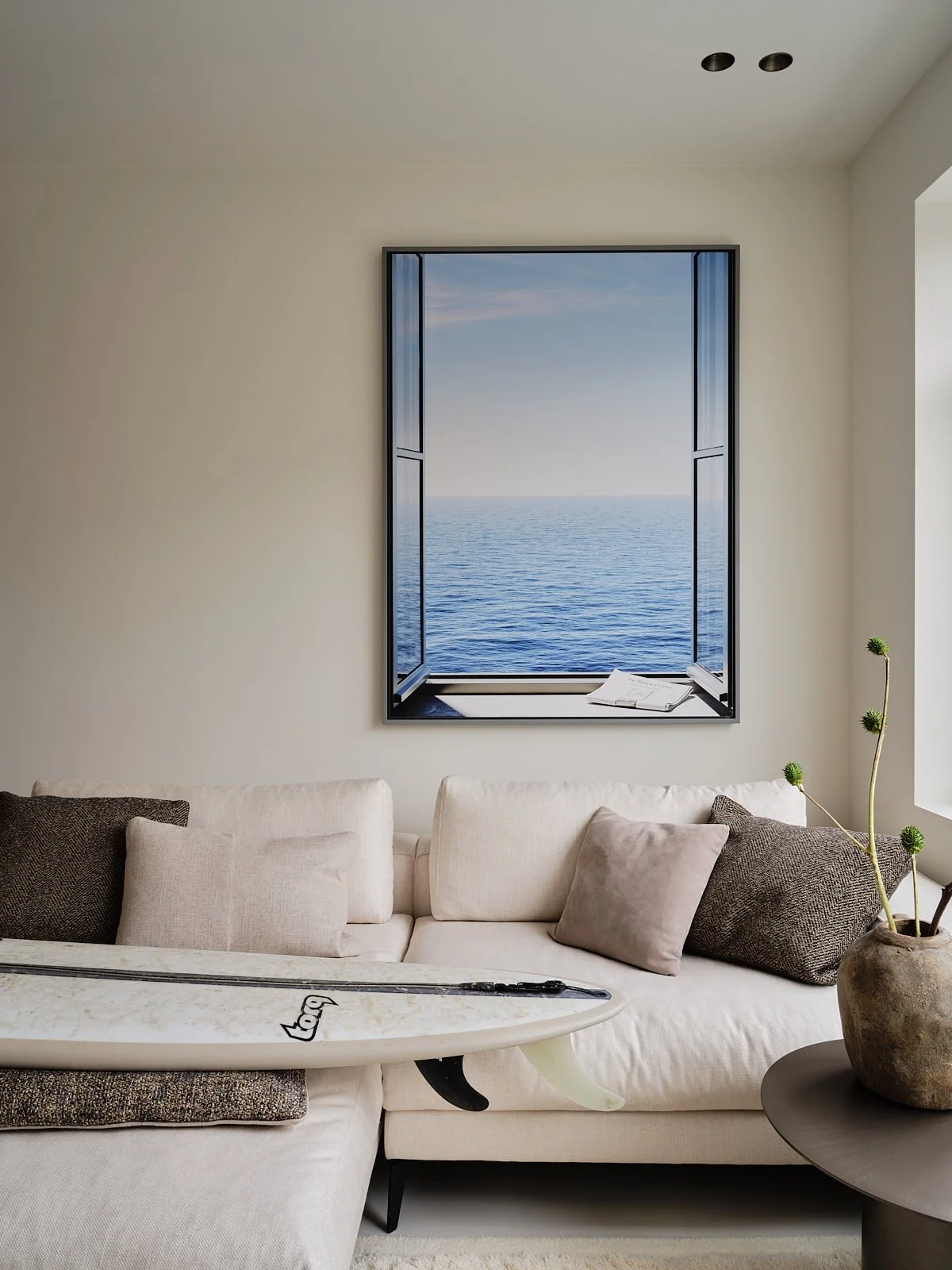 seaside-haven-02-living-room-sea.jpg