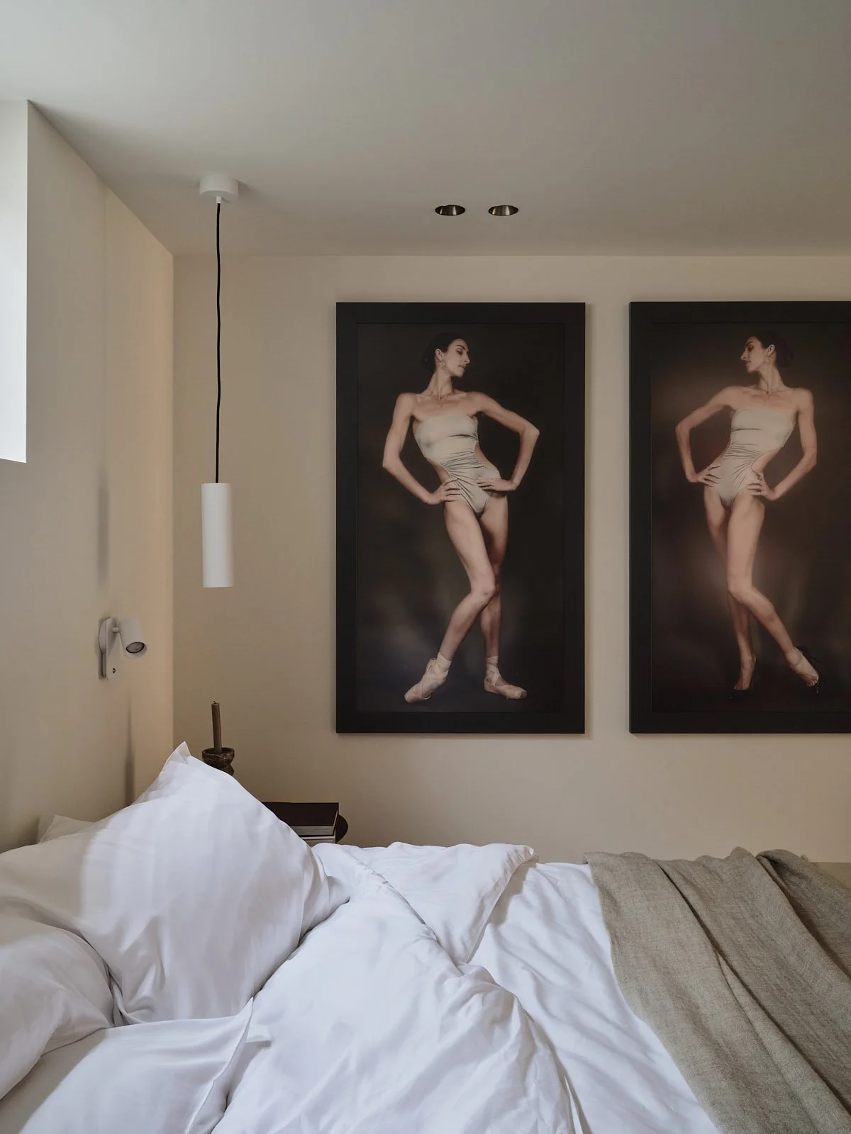 seaside-haven-17-bedroom-artwork.jpg