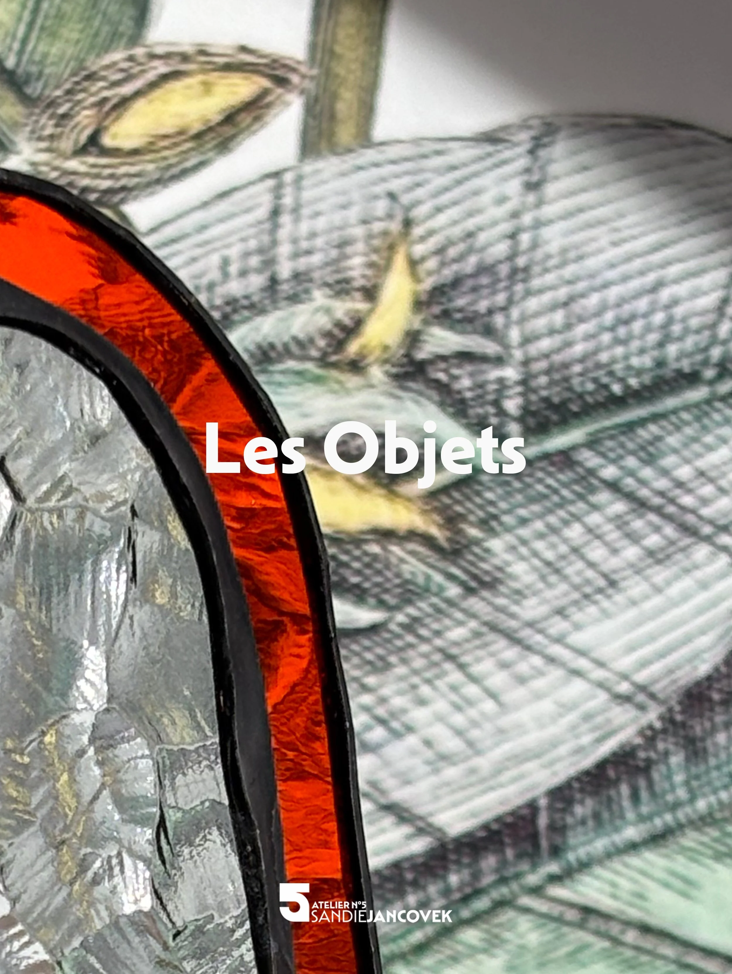 &laquo; 𝑳𝒆𝒔 𝑺𝒊𝒍𝒆𝒏𝒄𝒊𝒆𝒖𝒙 &raquo; une collection d&rsquo;objets entre regards et murmures qui explore le verre comme un langage des sens. &Agrave; travers des pi&egrave;ces po&eacute;tiques et l&eacute;g&egrave;rement surr&eacute;alistes, j
