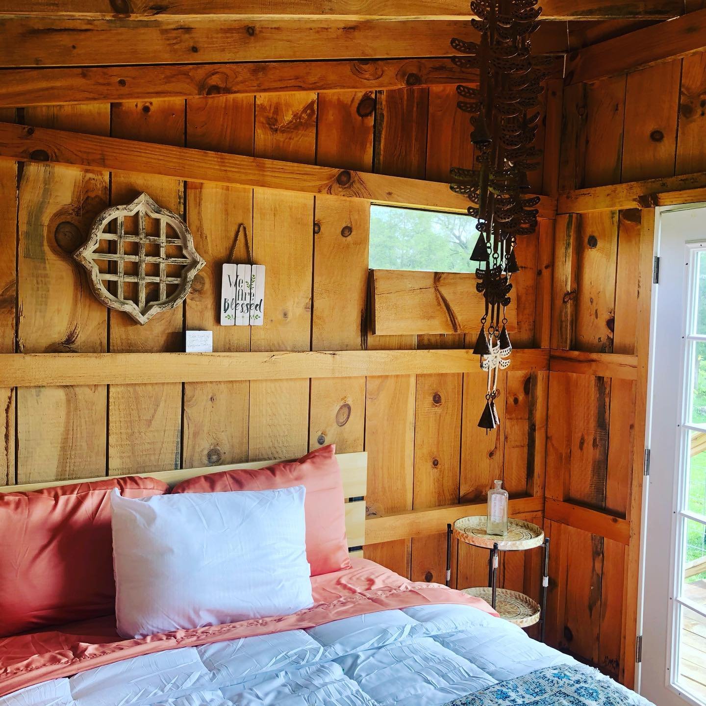 1t-cabin.jpg