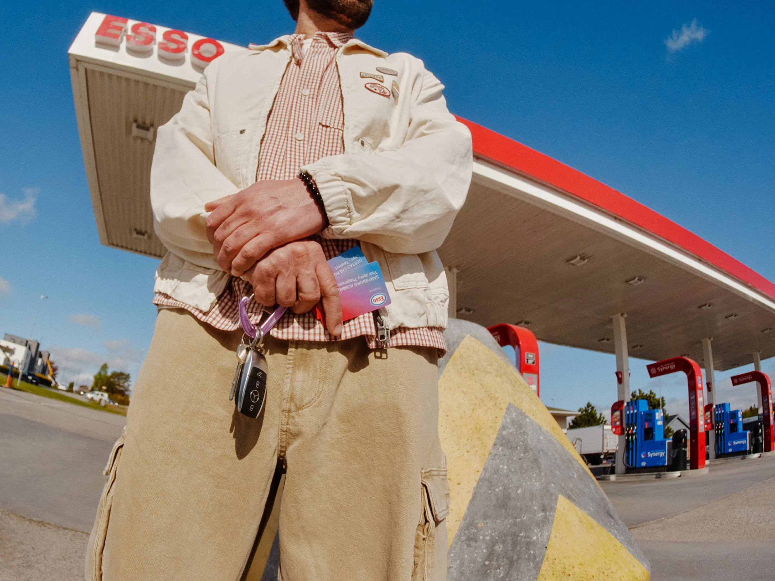 ESSO_Fisheye_0008_F_closeup.jpg