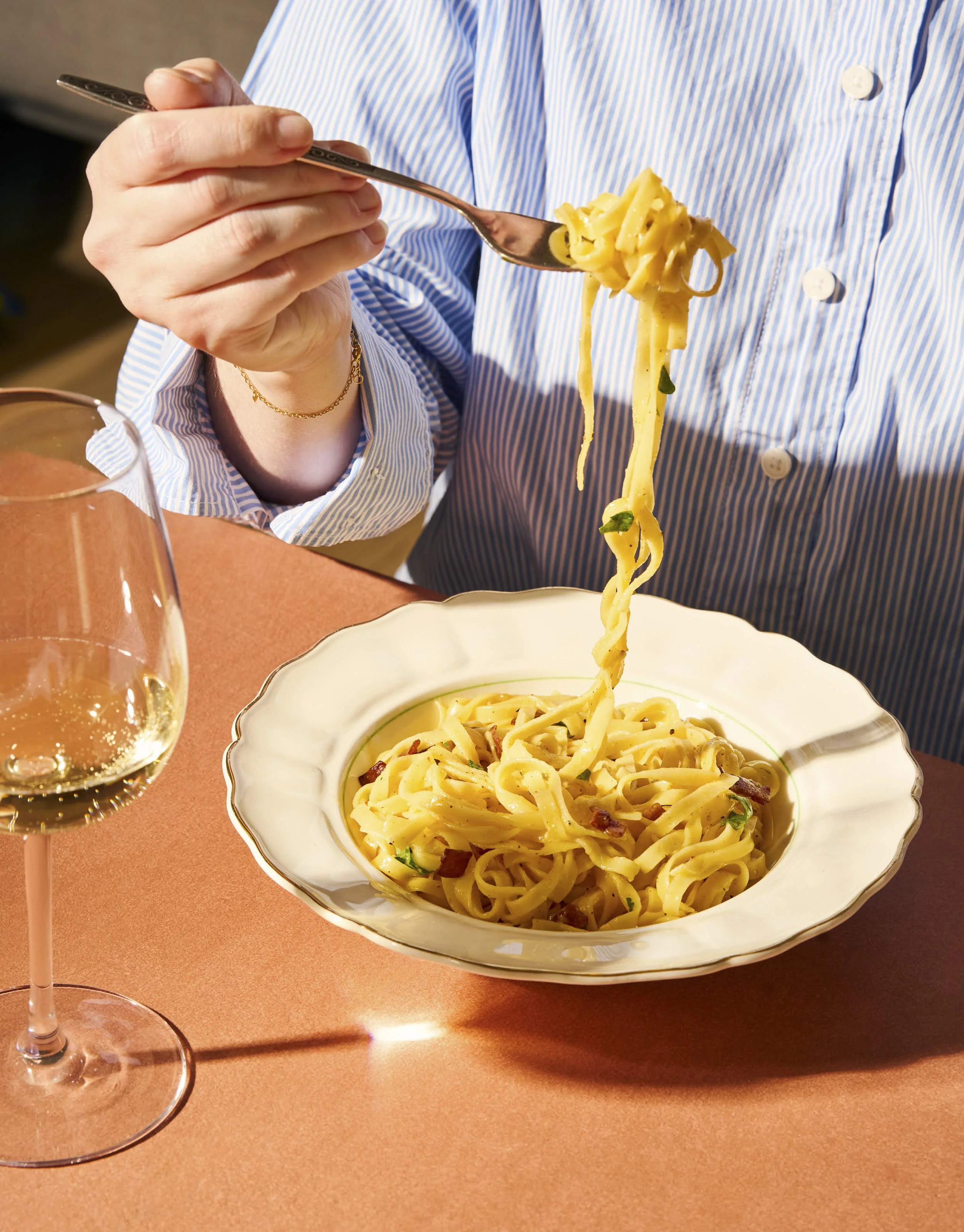 LeiknyHavik_JuvoddenAgenter_juksecarbonara__FERDIG_webres.jpg