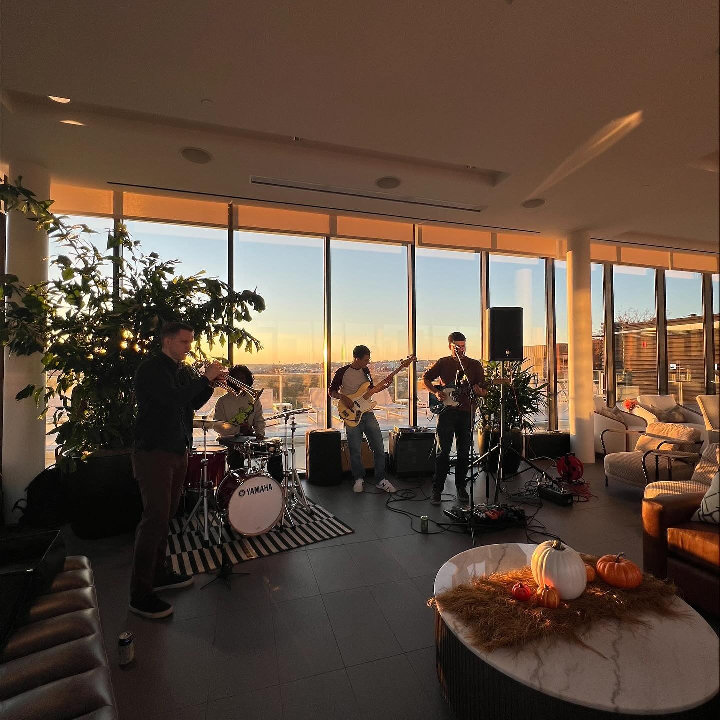 Happy Throwback Thursday! Today we are enjoying the beautiful view from this October event at City Market at O, which was underscored by the incredible Strutman Lane! @strutmanlane