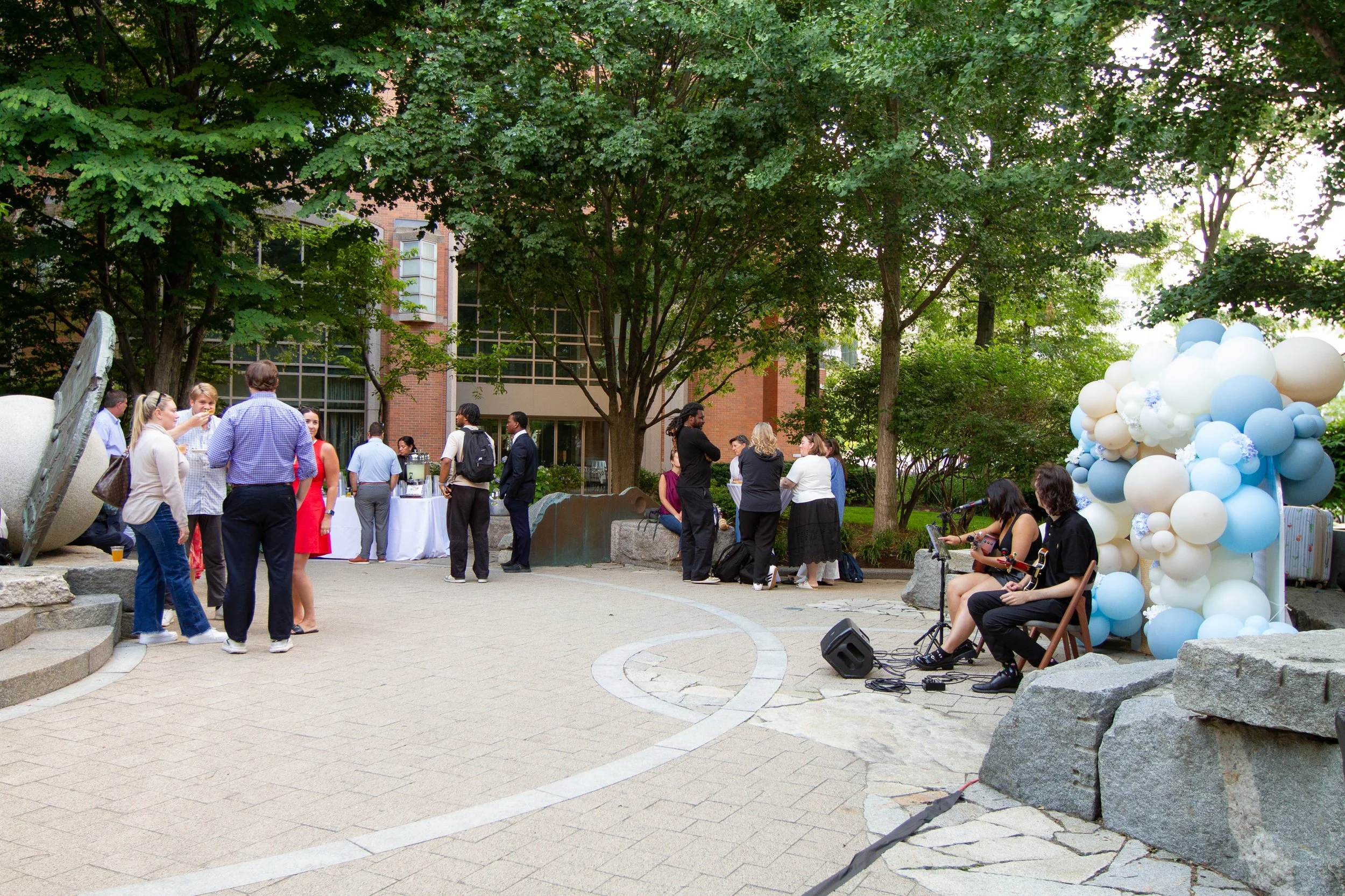Summer happy hours are better with a soundtrack ☀️🎶

For this tenant celebration at Commonwealth Pier in Boston&rsquo;s Seaport, we curated a live acoustic duo to bring an upbeat, relaxed energy to an afternoon outdoors.

That&rsquo;s what we love a