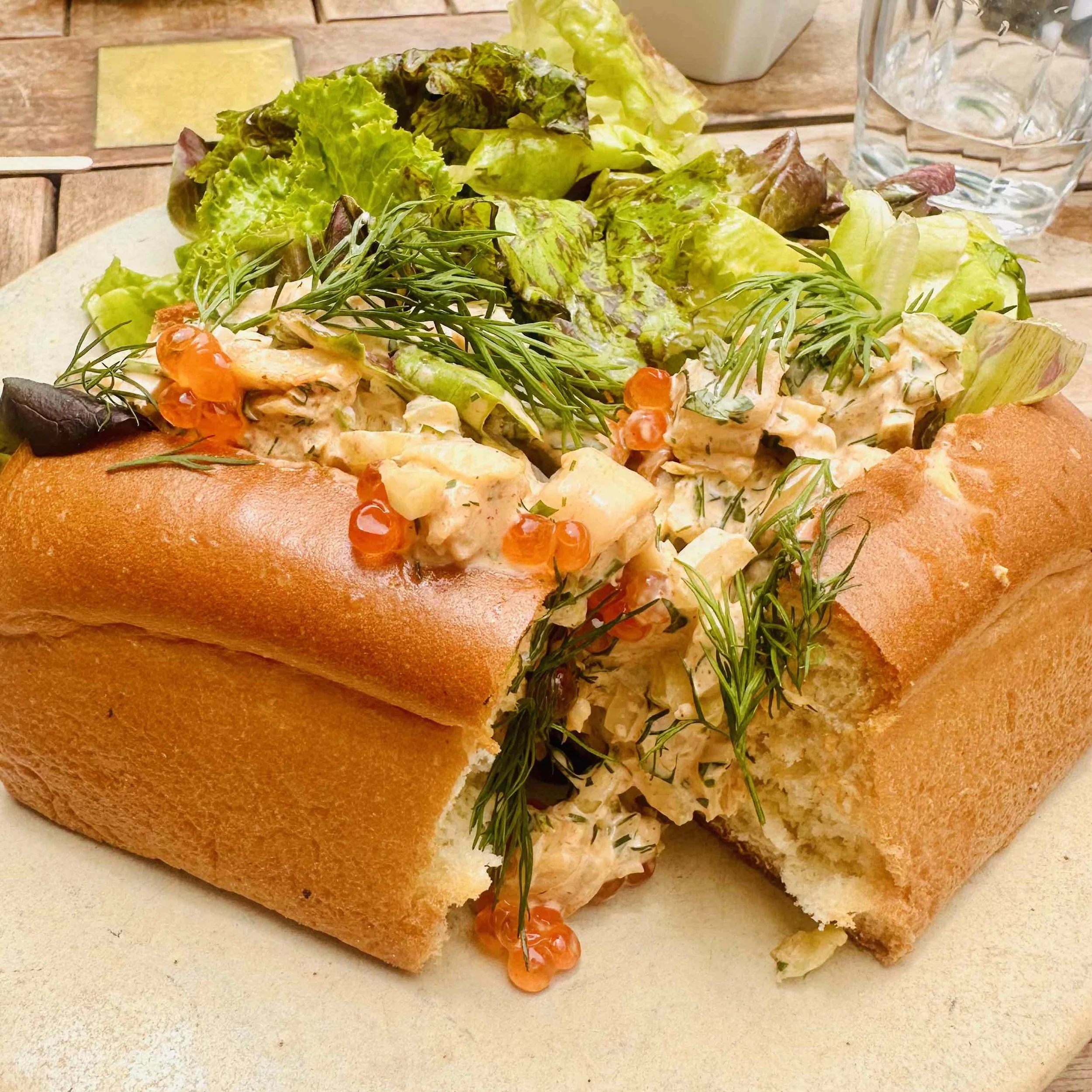 Shrimp brioche roll