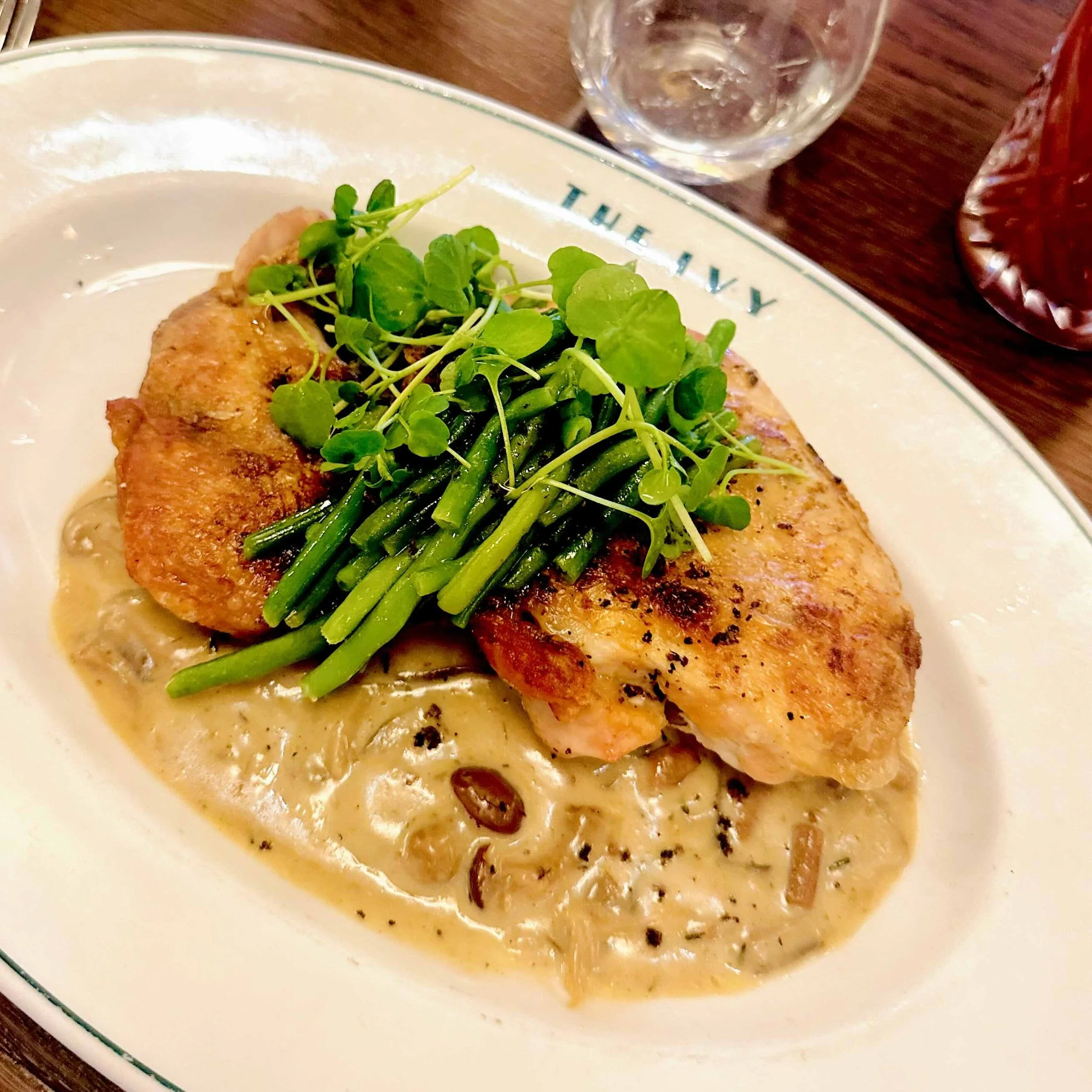 The-Ivy-Chicken.jpg