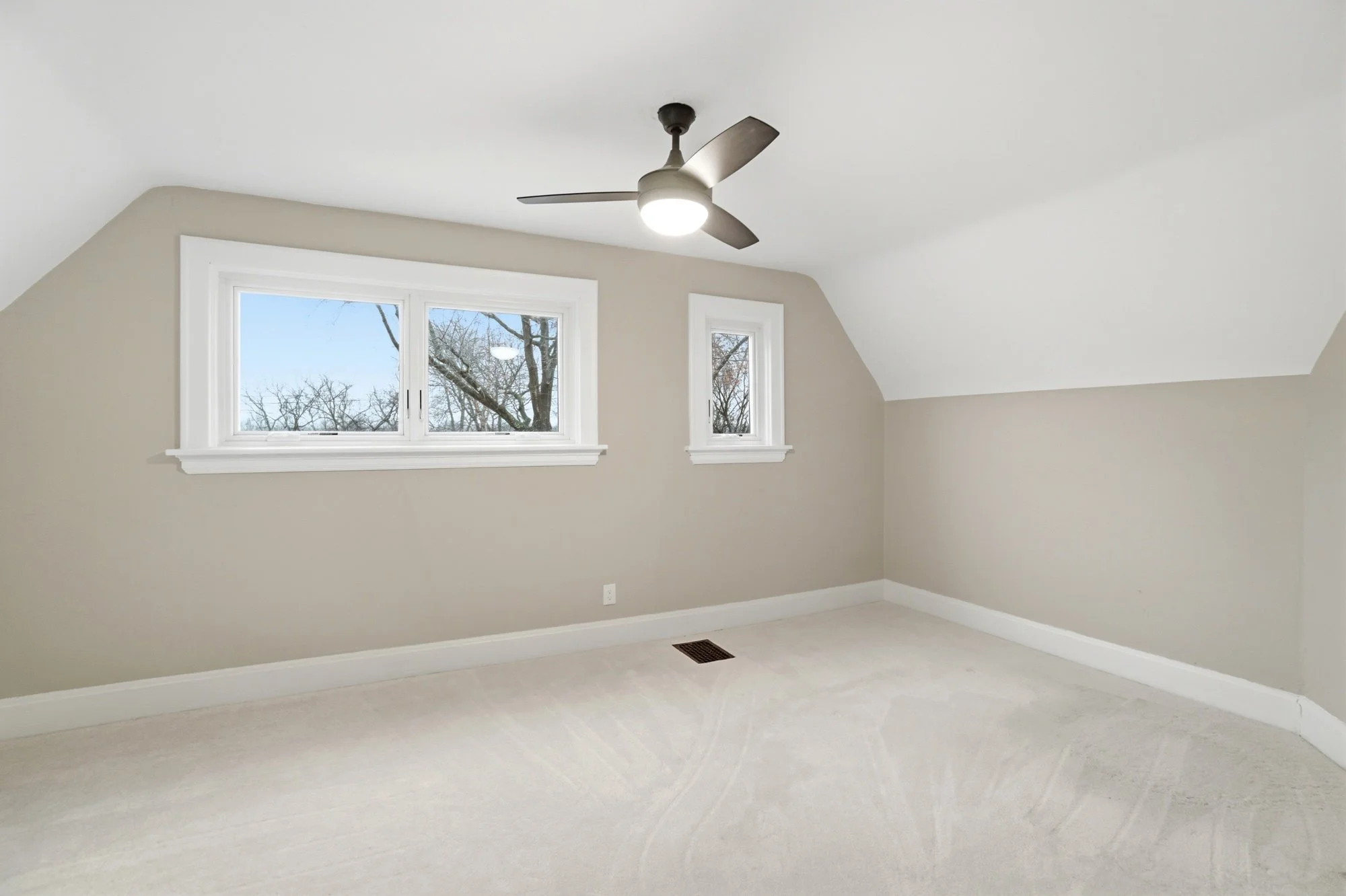 1352 westminster dr_web031.jpg