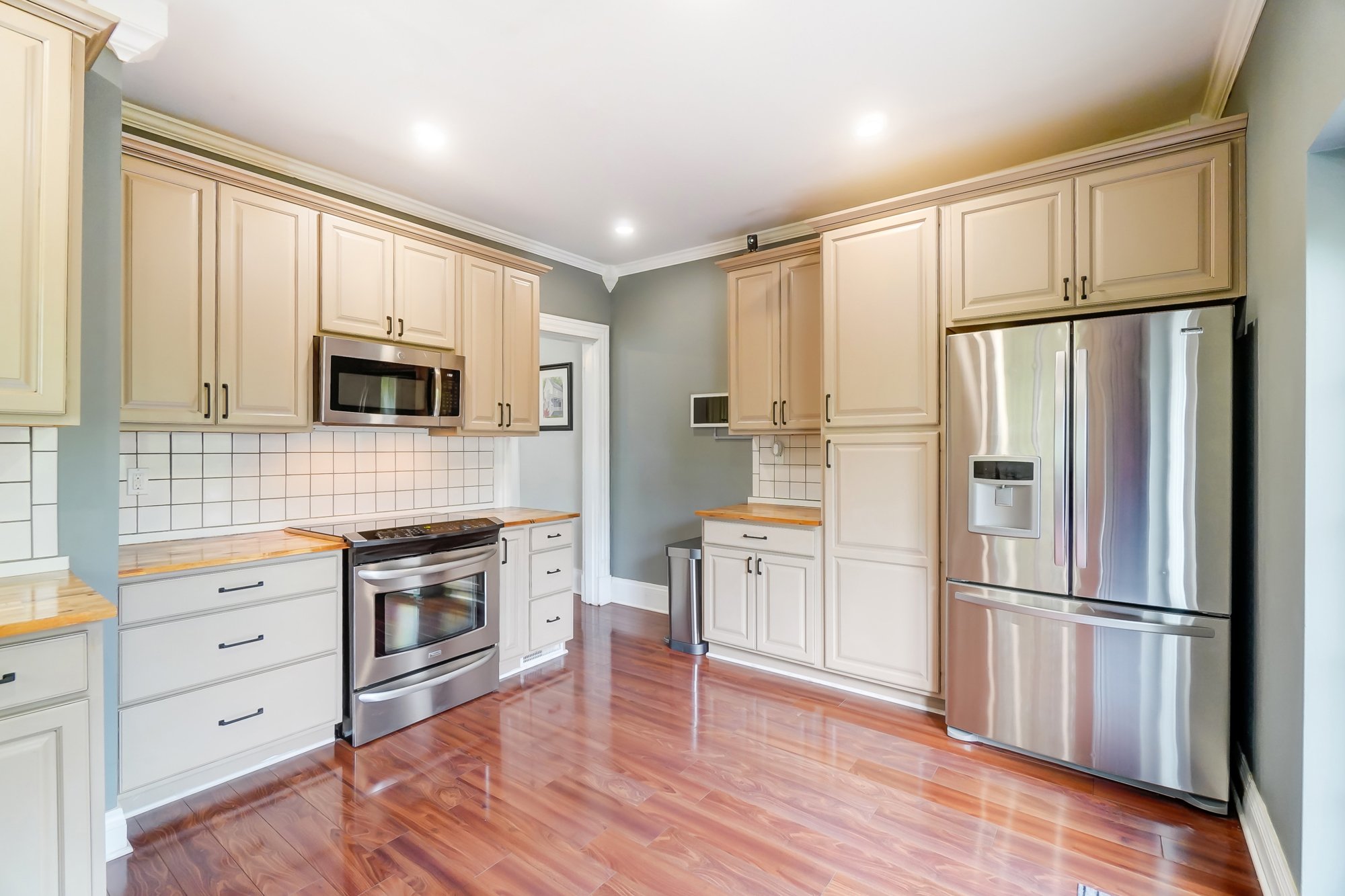 3760_hutton_st_web_020.jpg