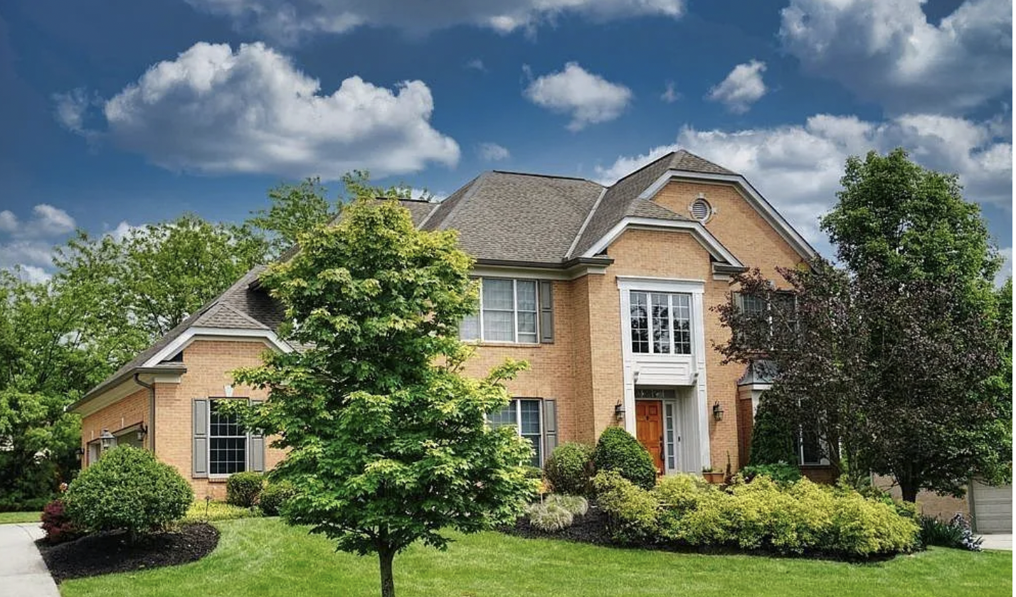 Large brick home in Blue Ash, a top neighborhood in Cincinnati, Ohio
