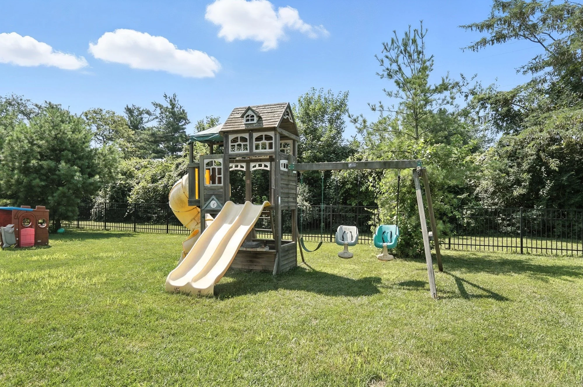 4503bluejayway_web509.jpg