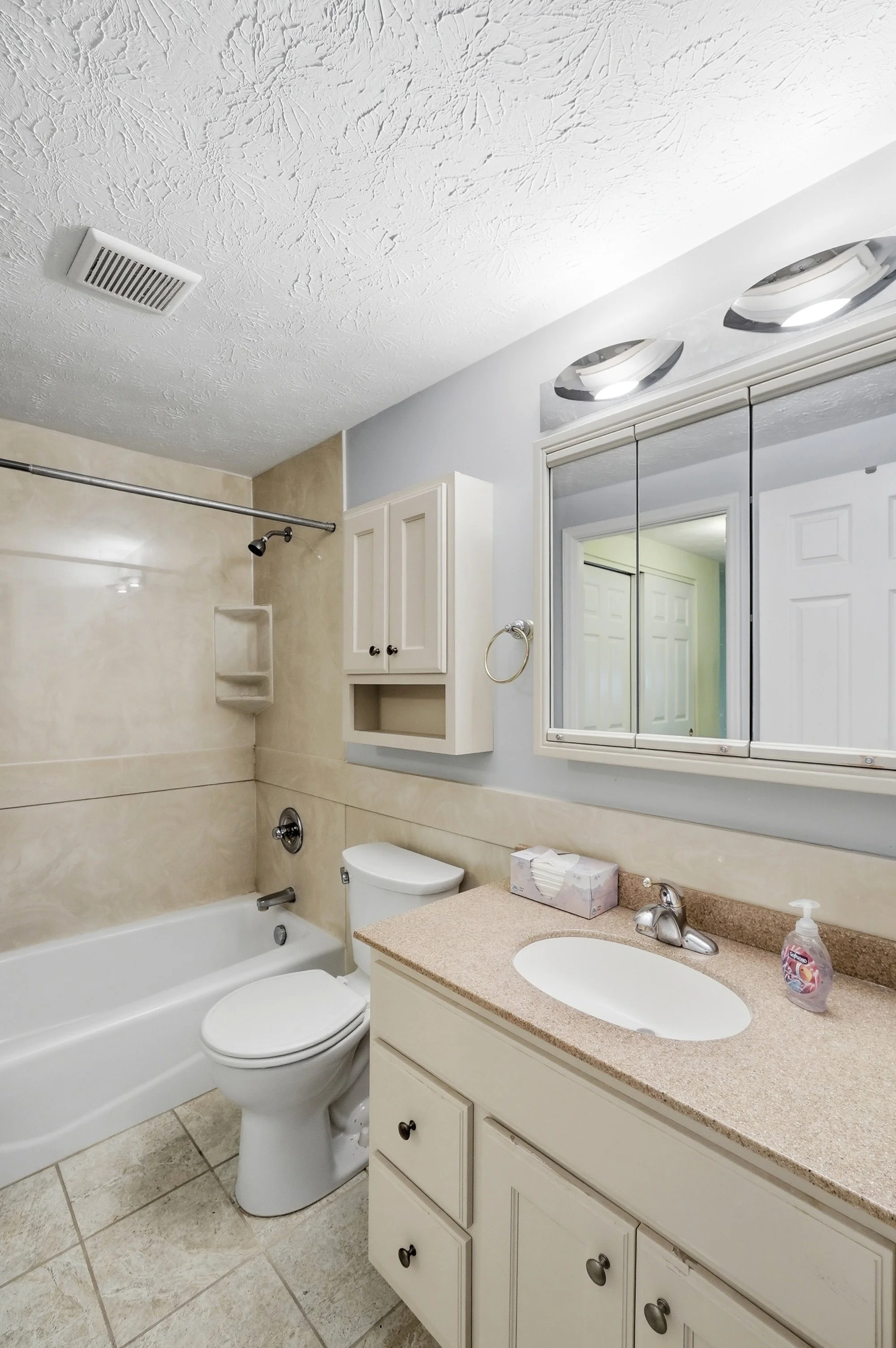 10845lakethamesdr_web033.jpg