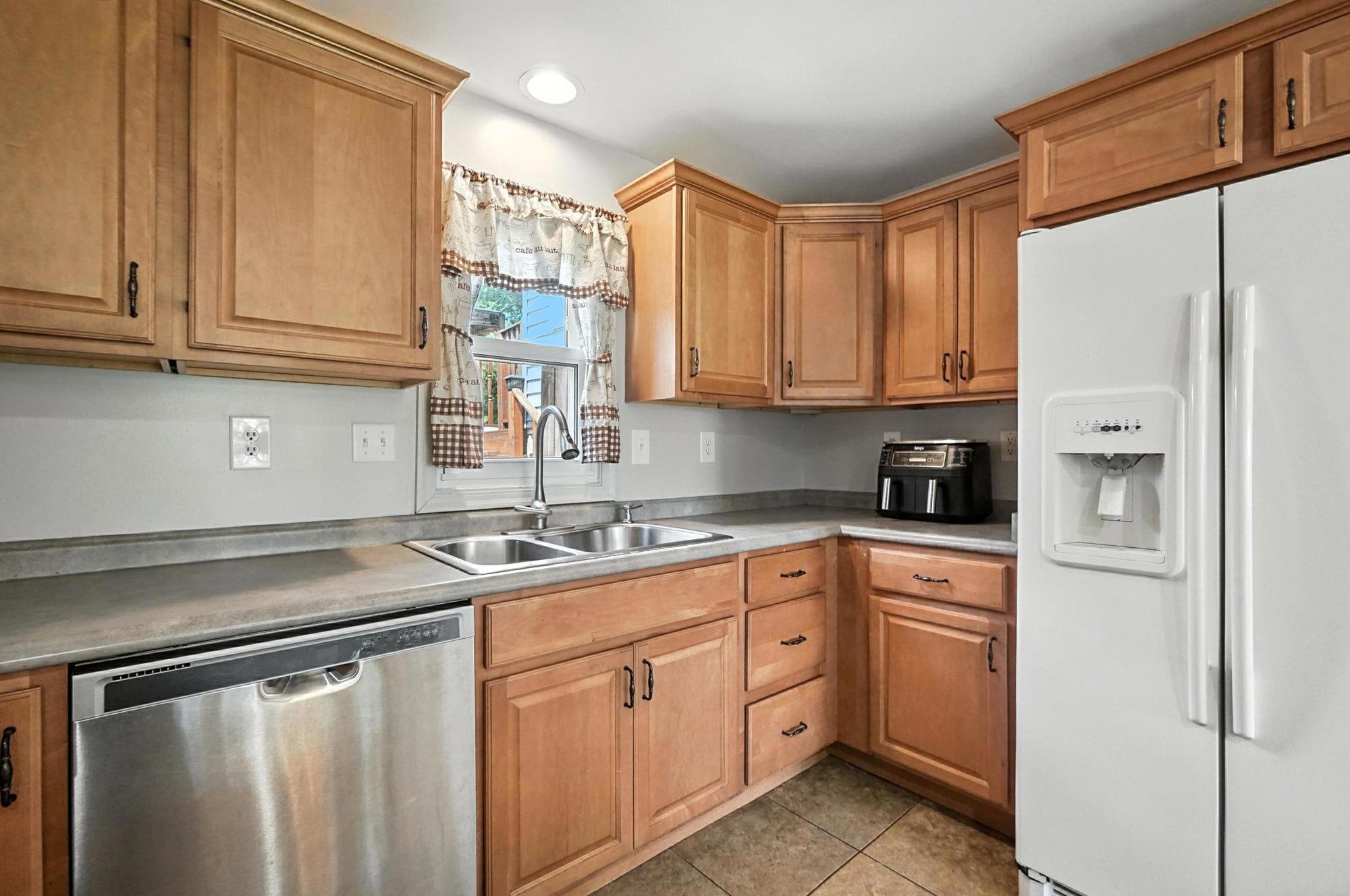 4463camdenwest elkton_web019.jpg
