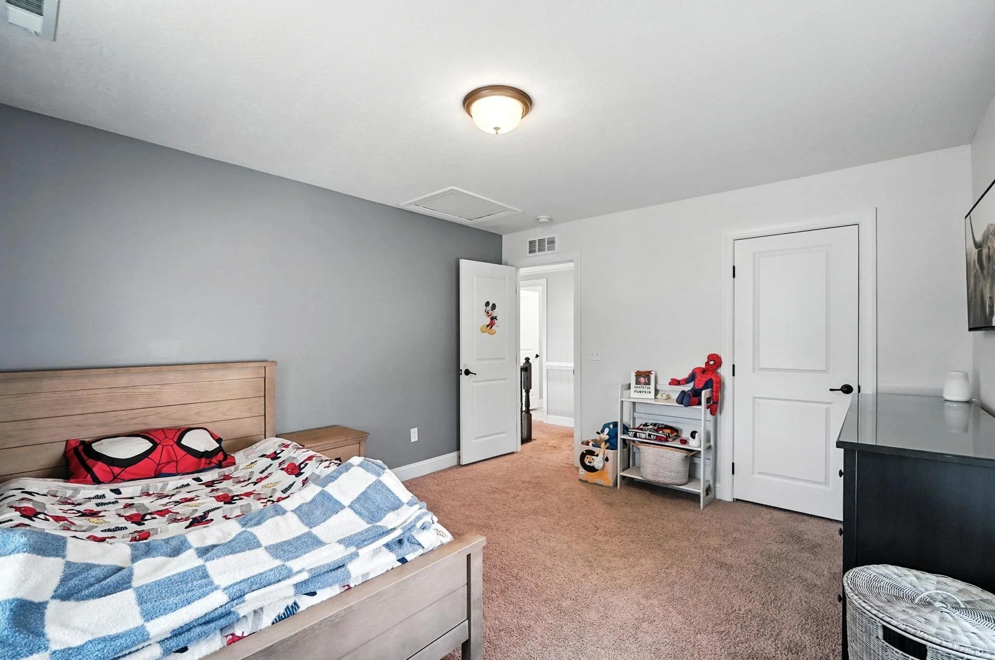 4503bluejayway_web309.jpg