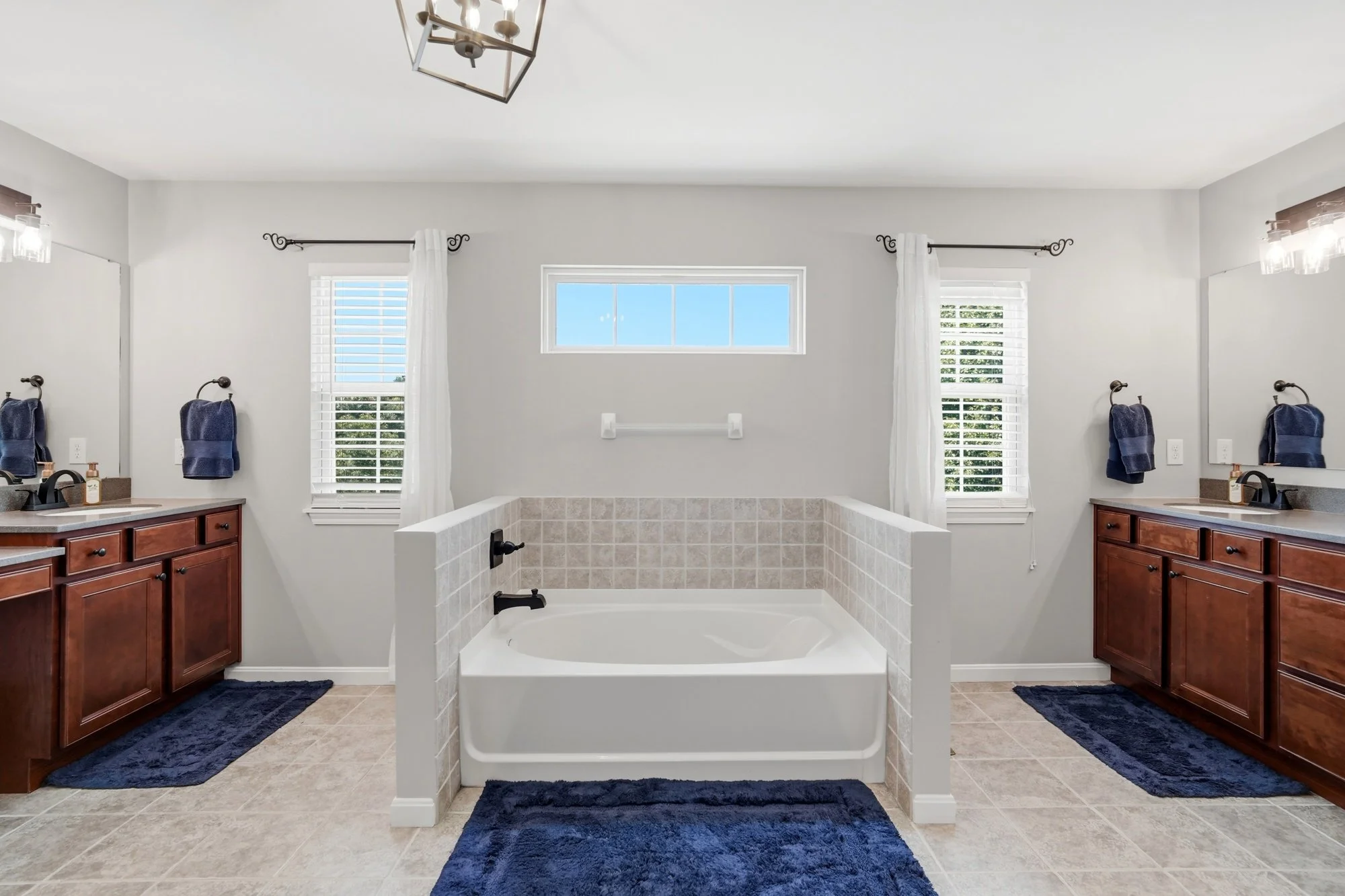 1358shakerrunblvd_web199.jpg