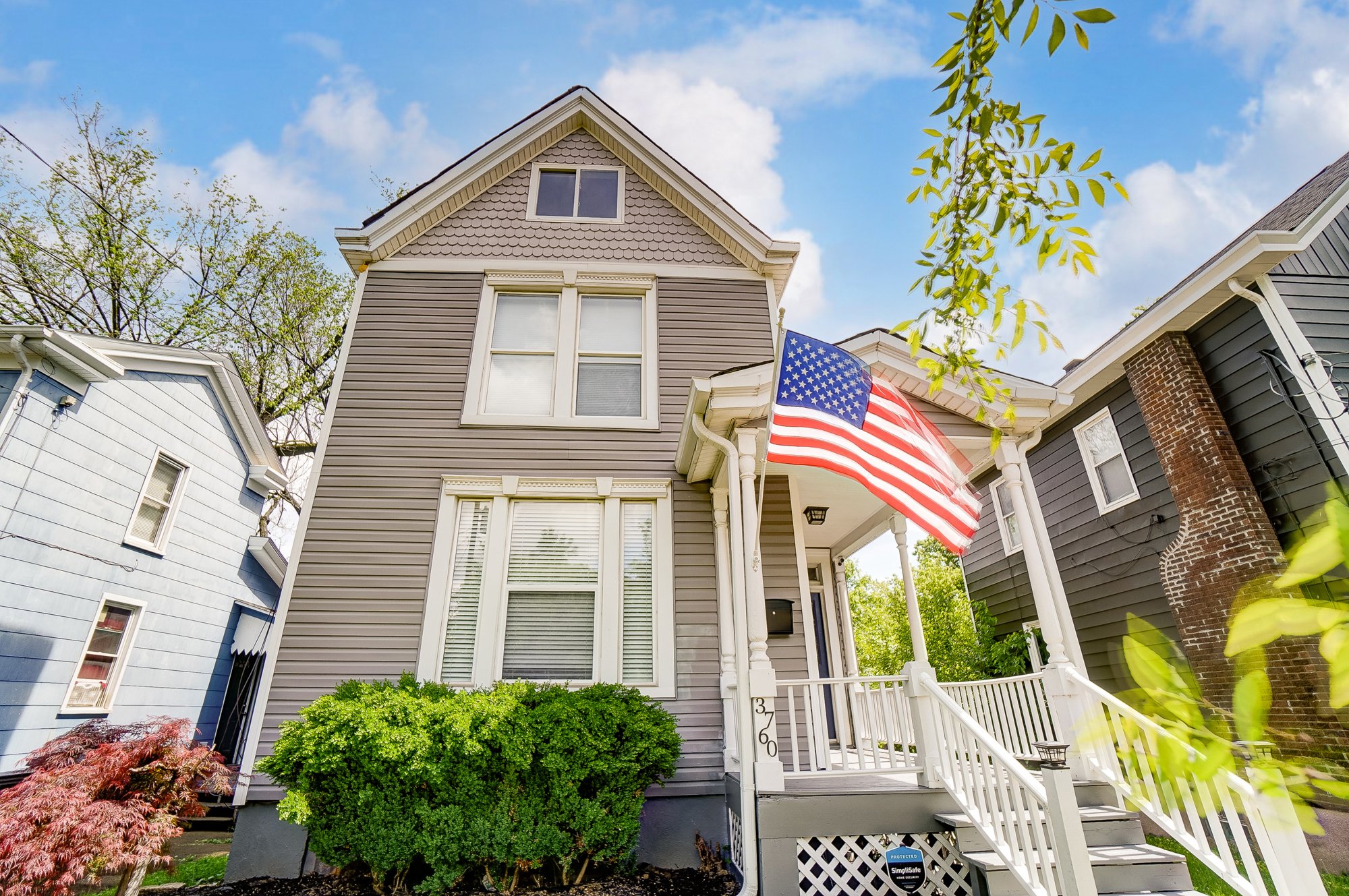 3760_hutton_st_web_002.jpg