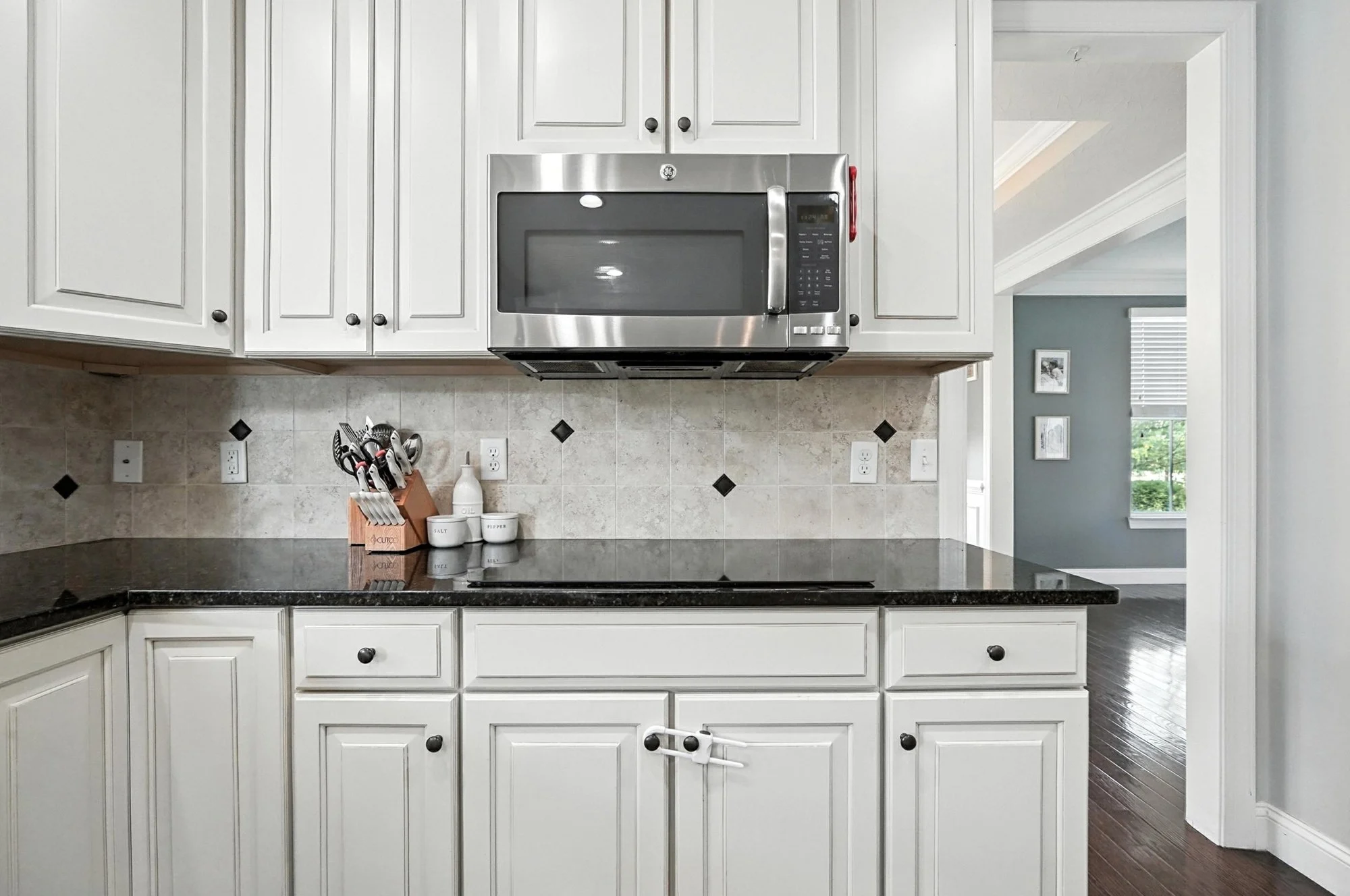 4503bluejayway_web129.jpg