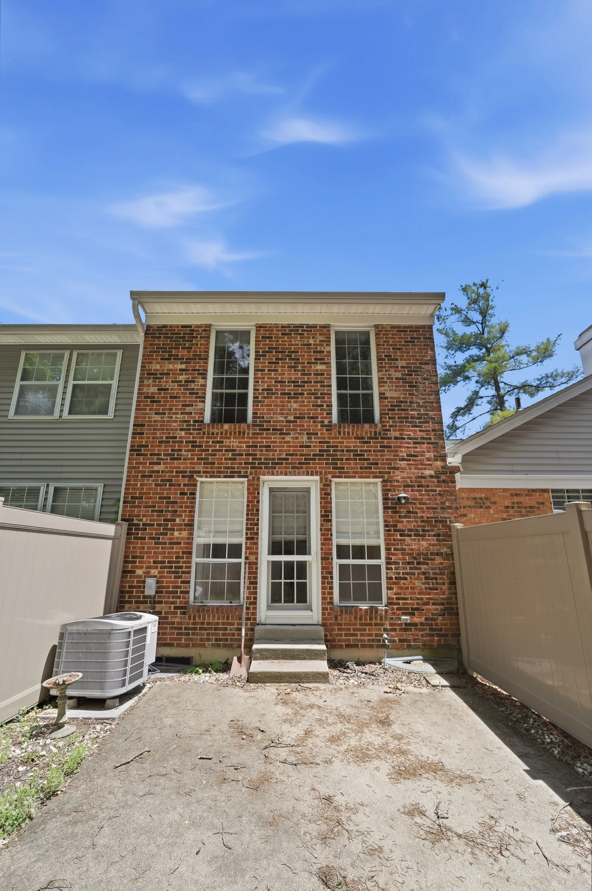 10845lakethamesdr_web056.jpg