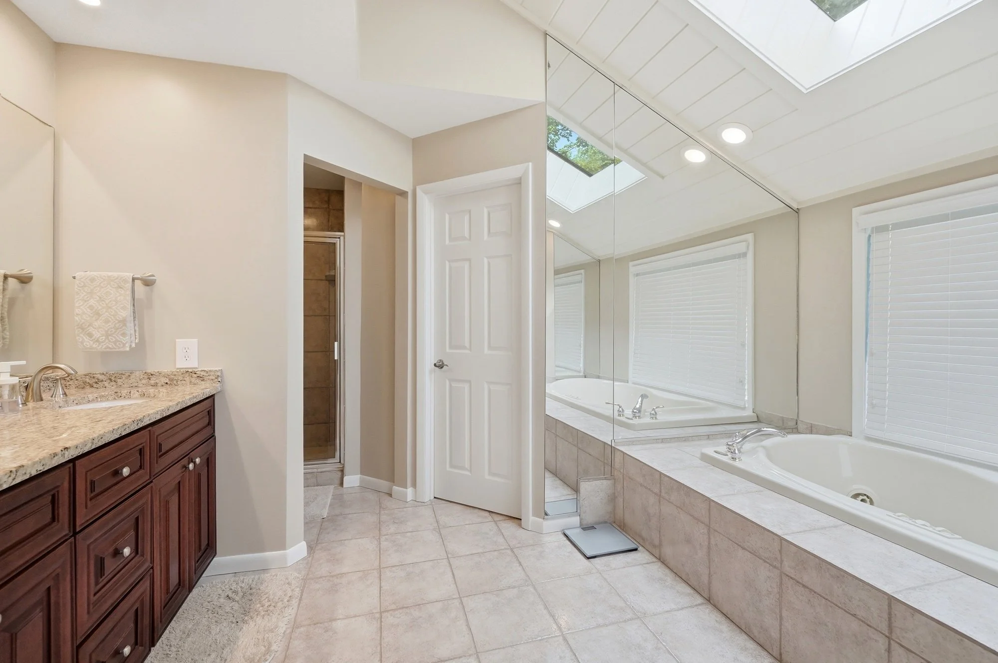 15fallingbrook_web046.jpg