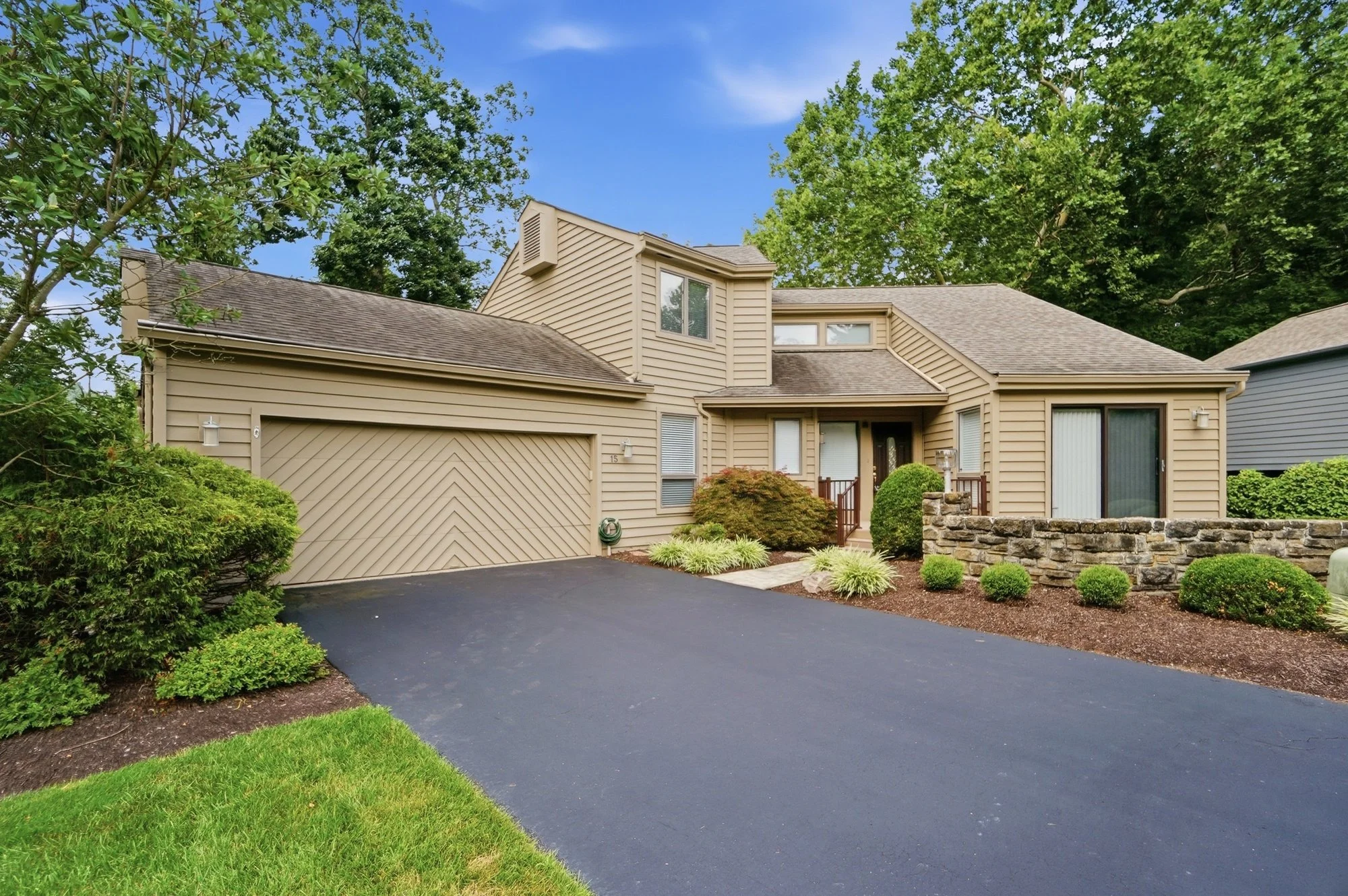 15 Falling Brook, Blue Ash, Ohio 45241