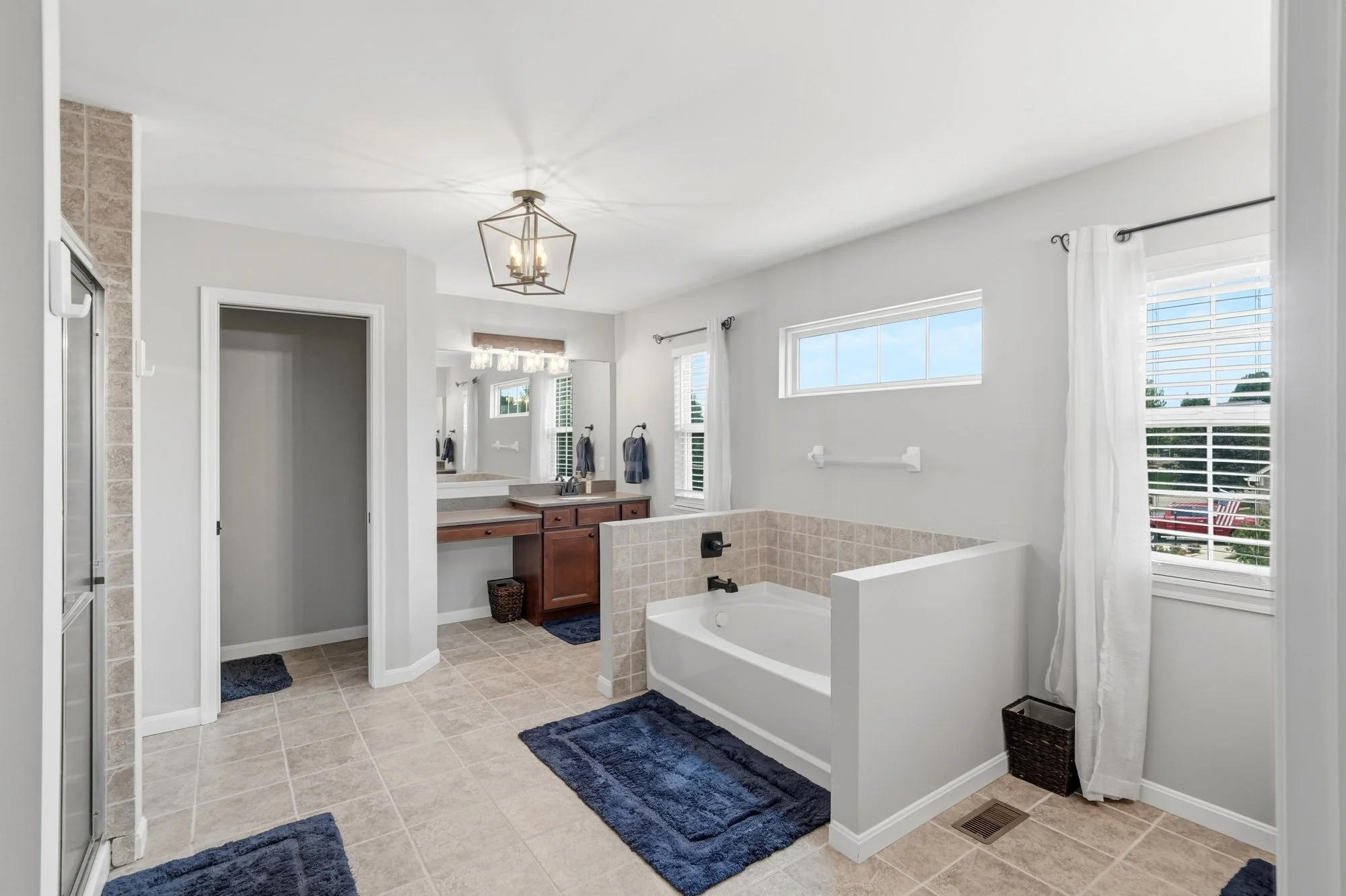 1358shakerrunblvd_web189.jpg