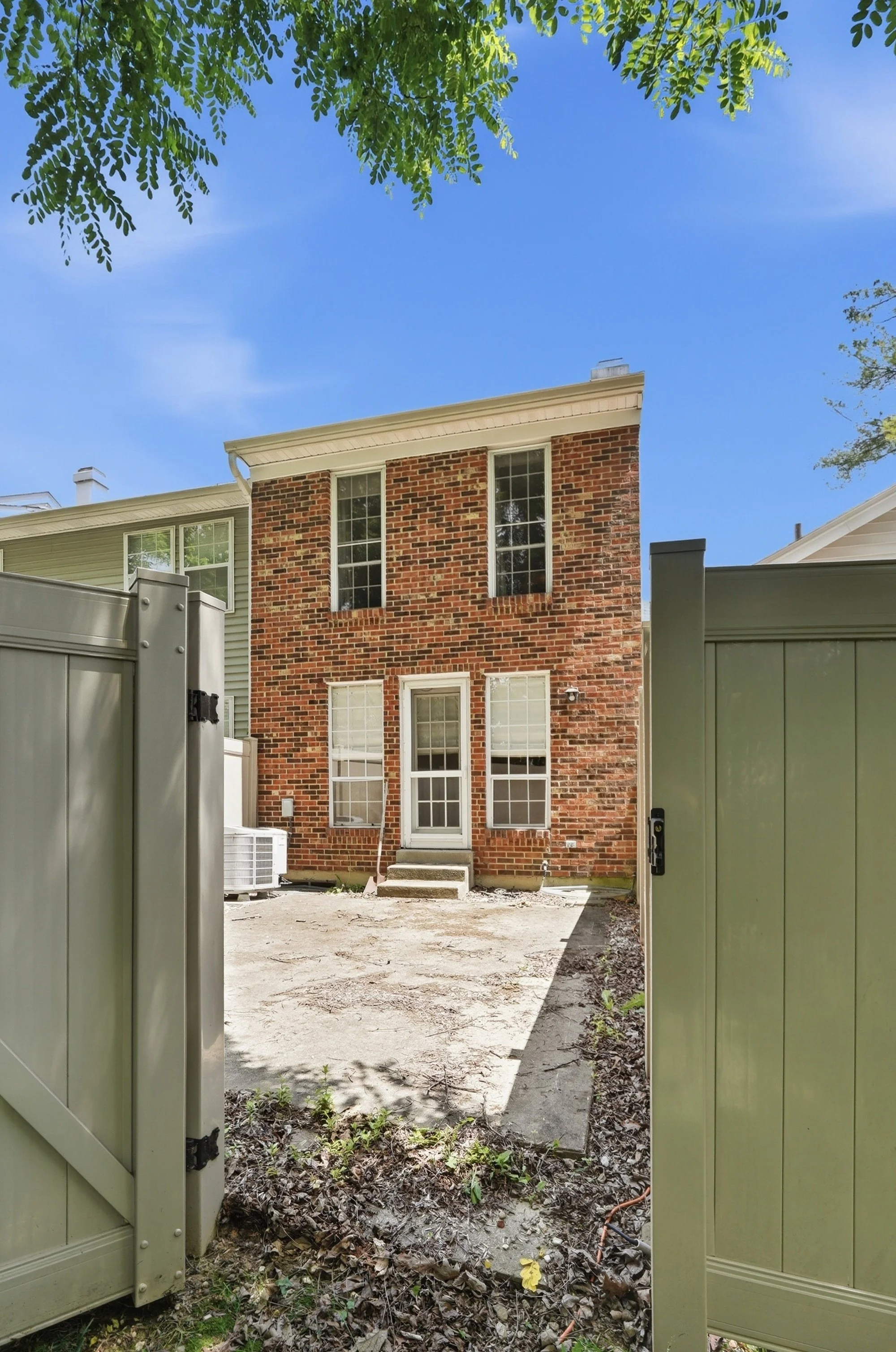10845lakethamesdr_web061.jpg